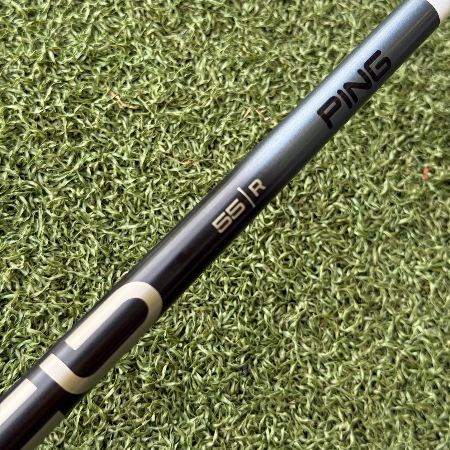 PING G425 MAX Golf Driver / 10.5 Degree / Regular Flex