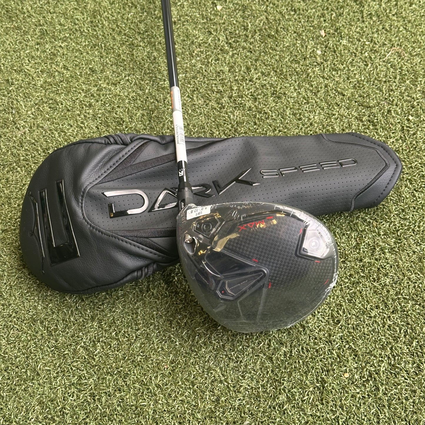 Cobra Darkspeed Max Golf Driver / 10.5 Degree / Regular Flex