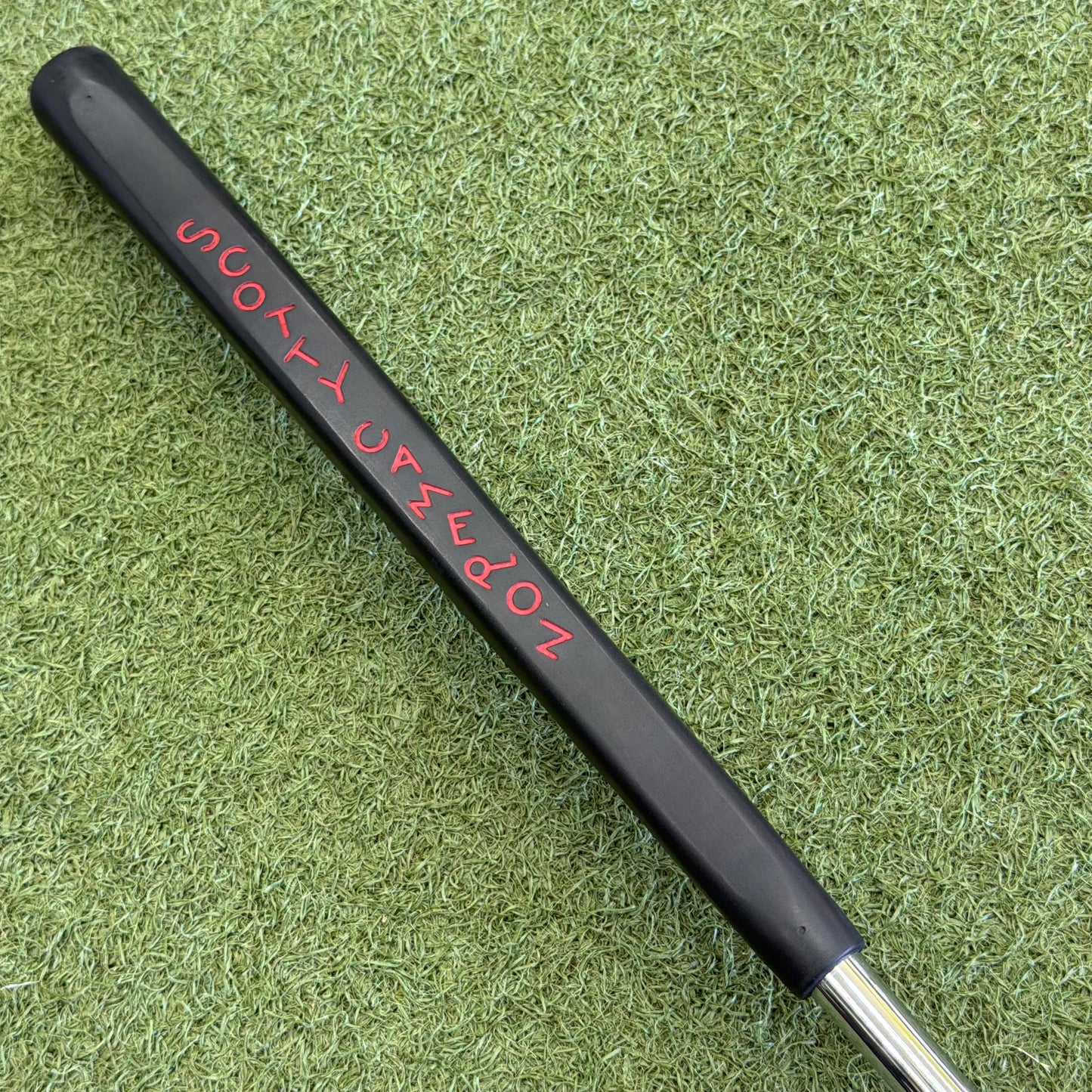 Scotty Cameron Select Newport 2 Putter / 34 Inch