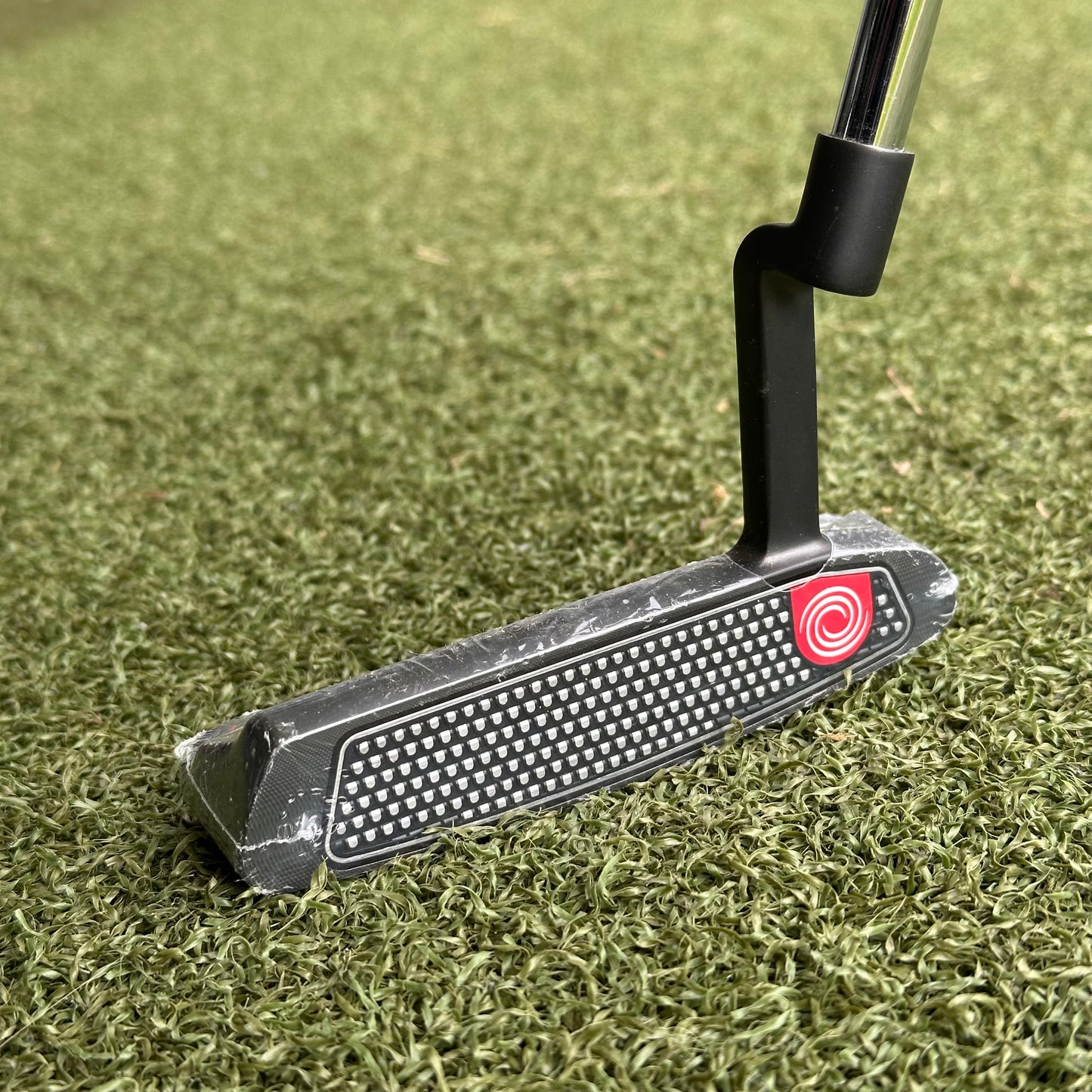 Odyssey O Works Blade Putter / 34 Inch