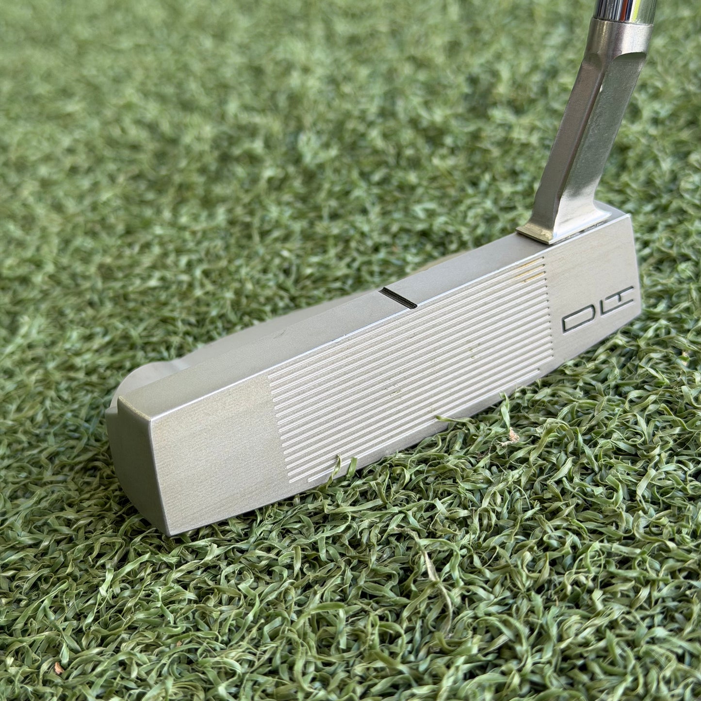 SIK Sho Putter / 33 Inch