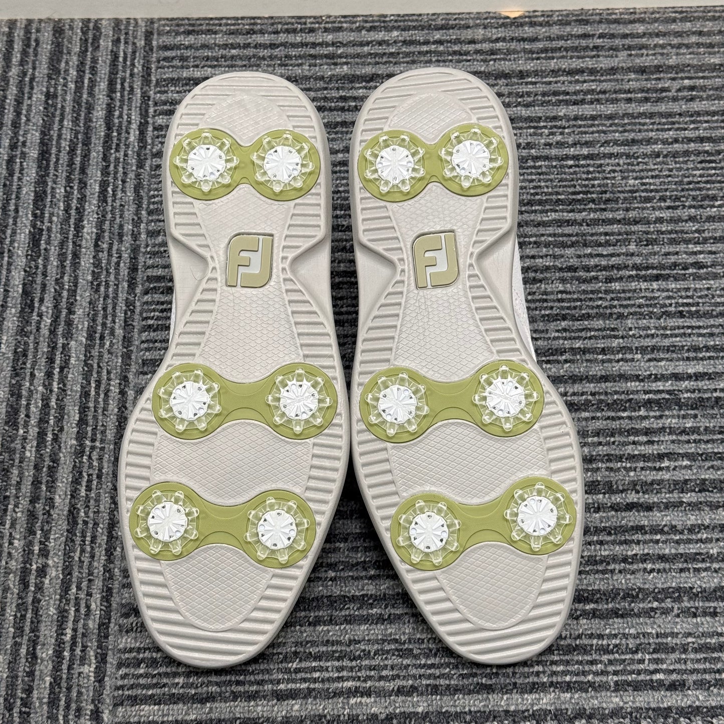 FootJoy Traditions Women's Golf Shoes / UK 5