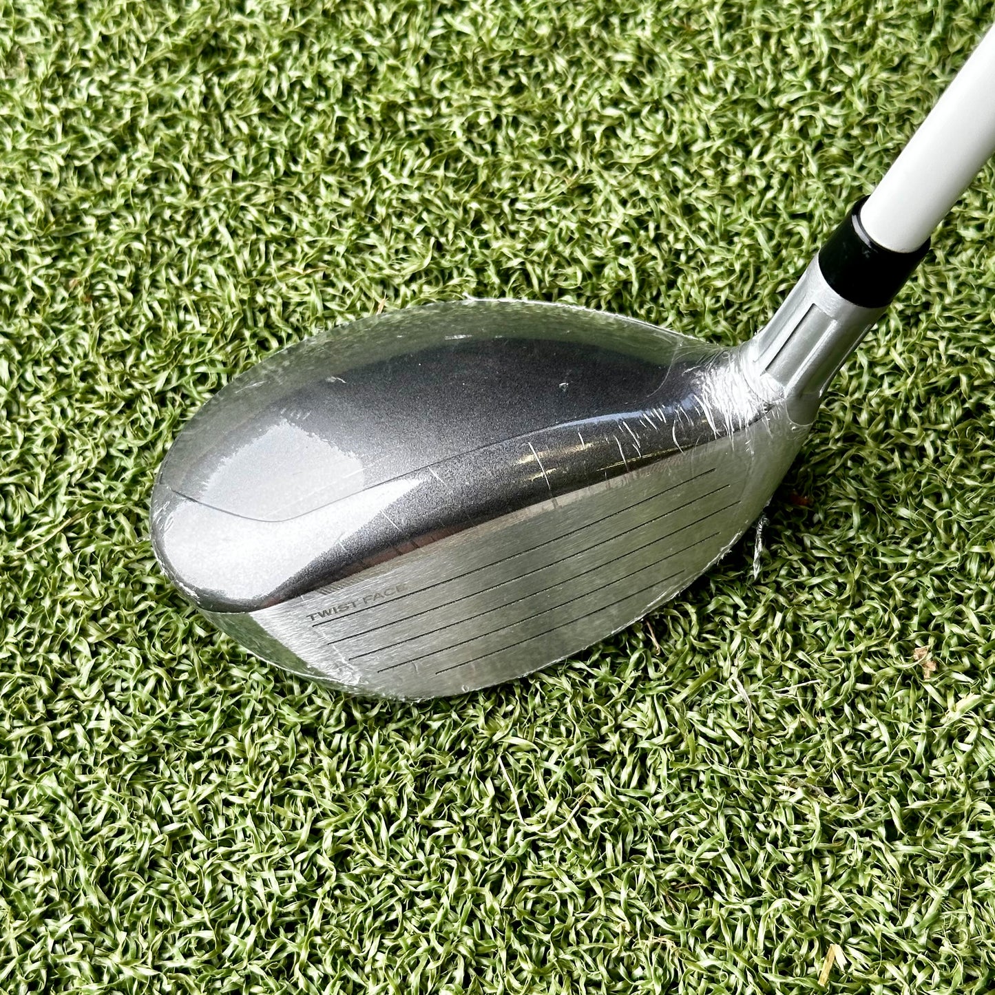 TaylorMade Stealth Ladies #6 Hybrid / 28 Degree / Ladies Flex