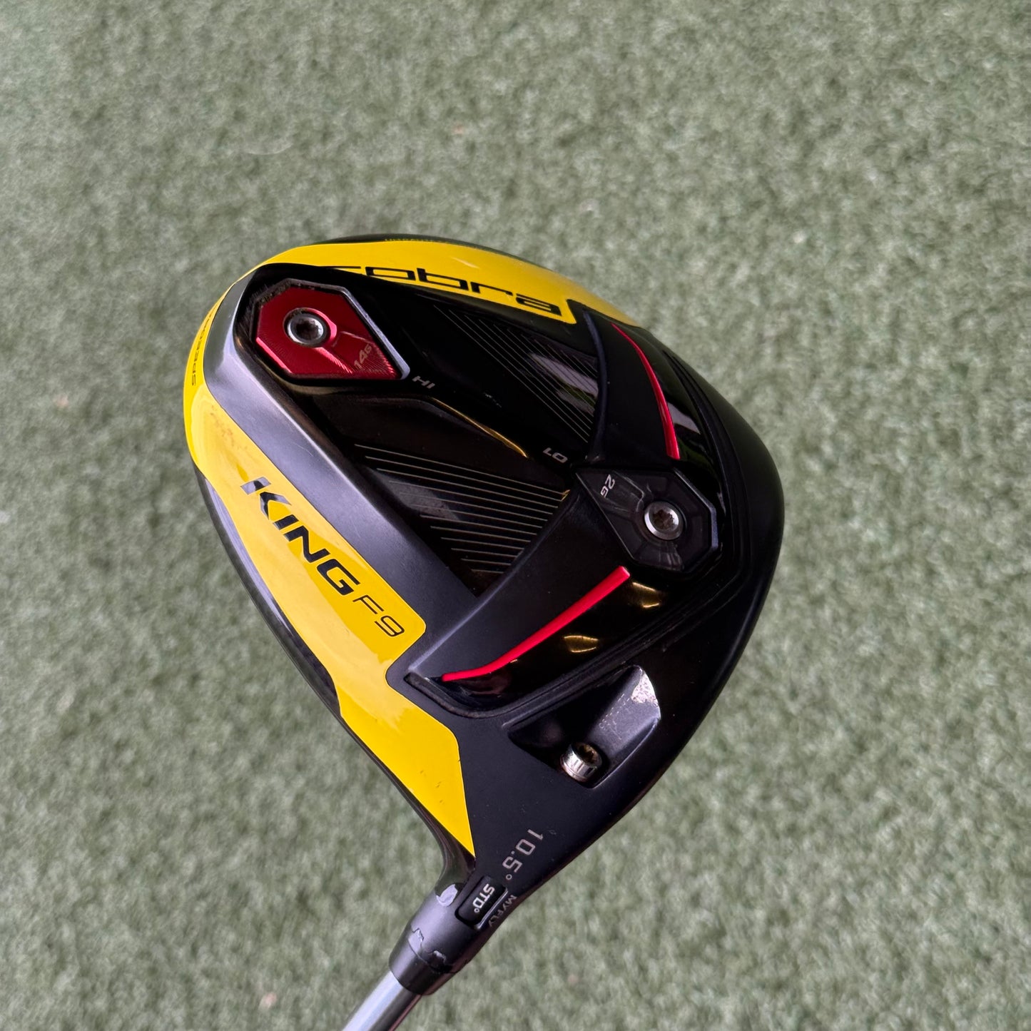 Cobra KING F9 S Golf Driver / 10.5 Degree / Stiff Flex