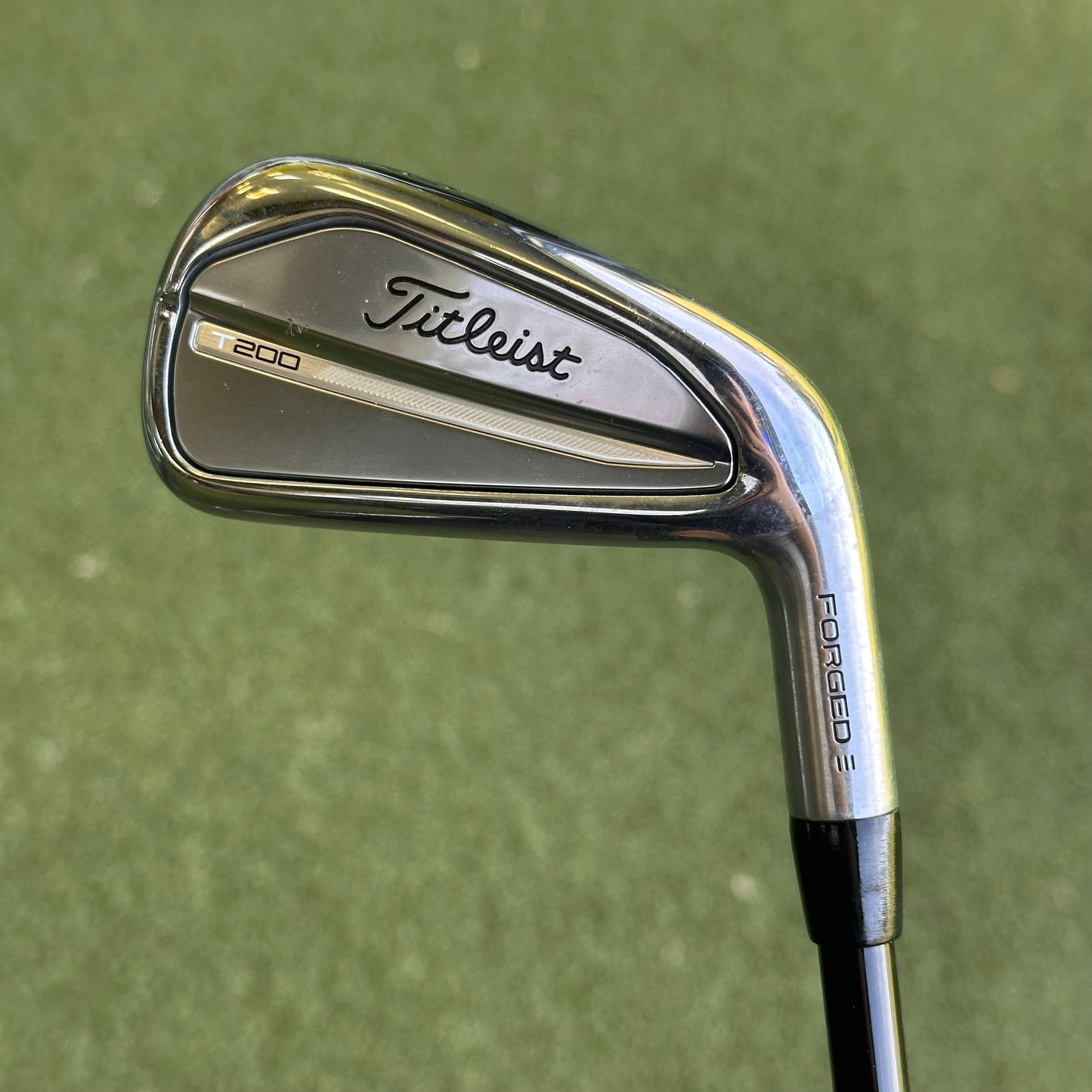 Titleist T200-U #3 Utility Iron / 20 Degree / Stiff Flex