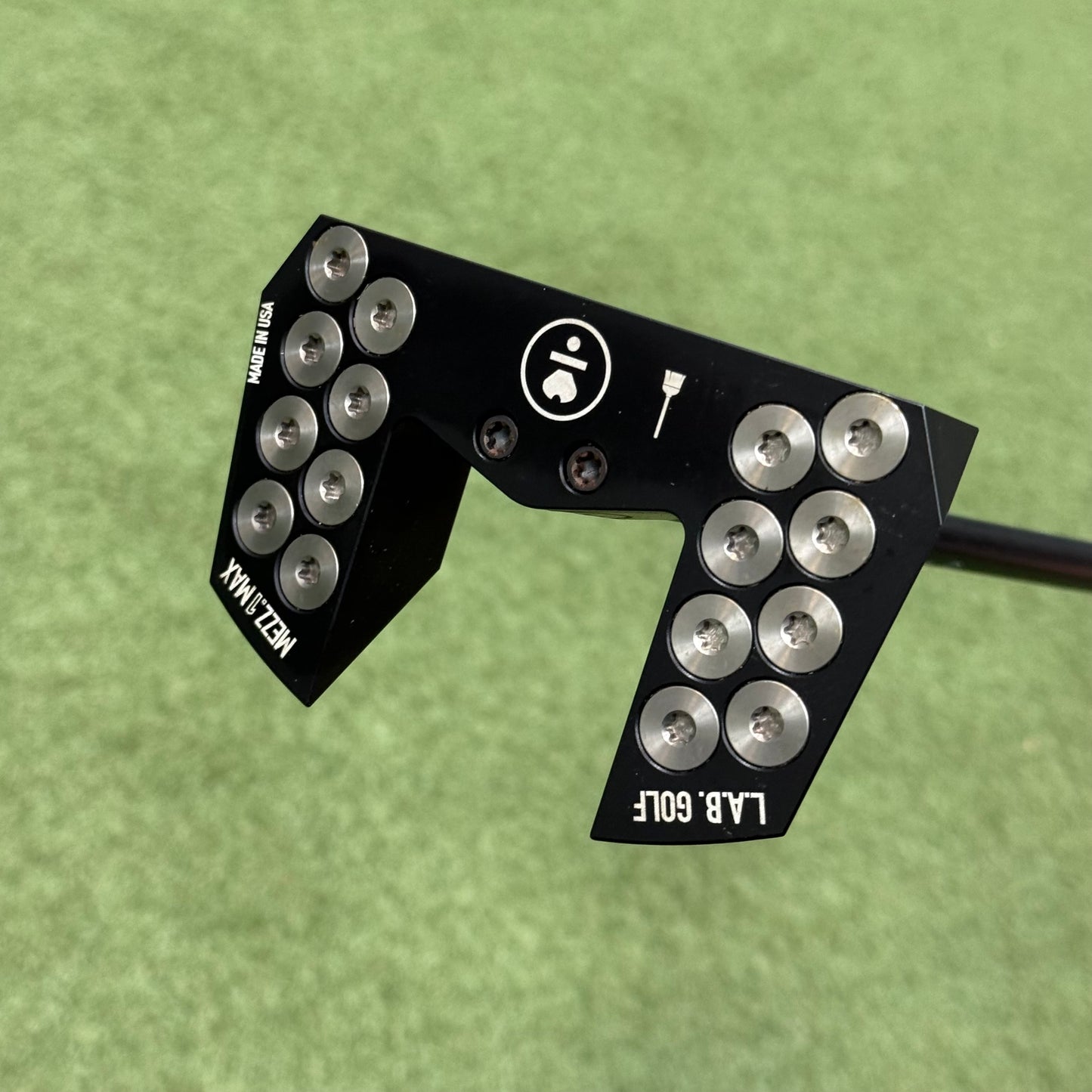 L.A.B MEZZ .1 Max / Accra Shaft / Broomhandle / 43 Inch