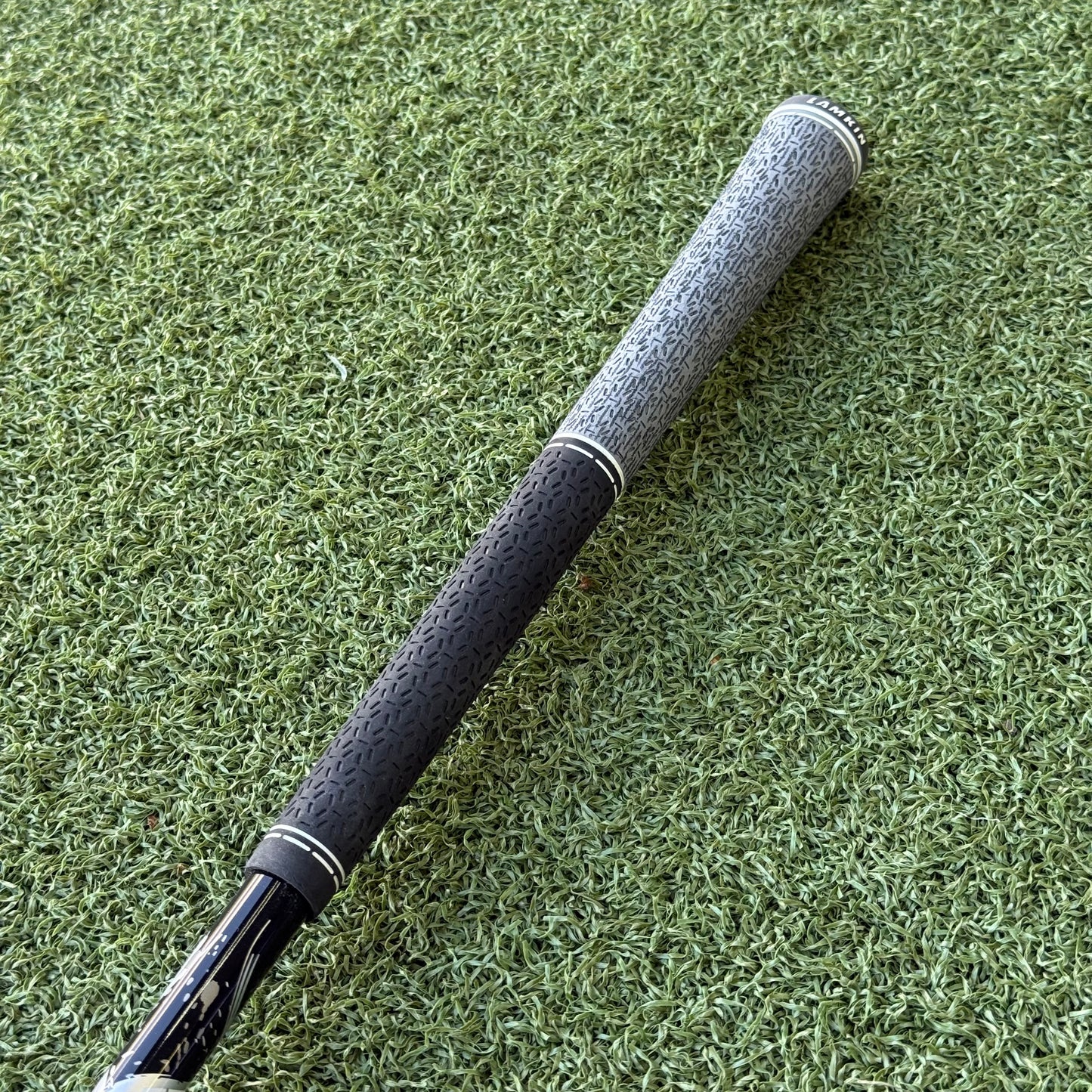 Mizuno ST-MAX 230 Golf Driver / 10.5 Degree / Stiff Flex