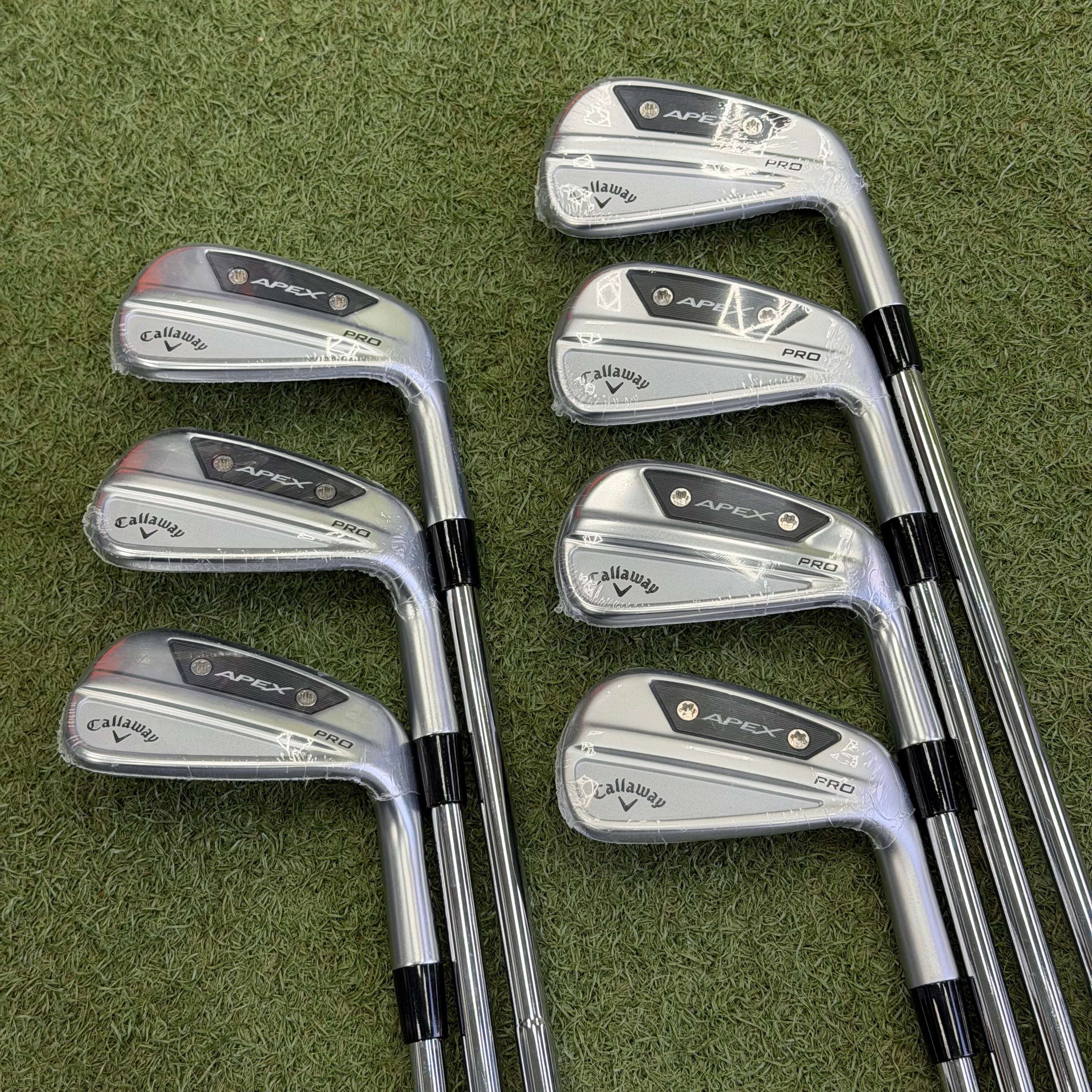 callaway-apex-pro-2024-forged-golf-iron-set-4-pw-stiff-flex