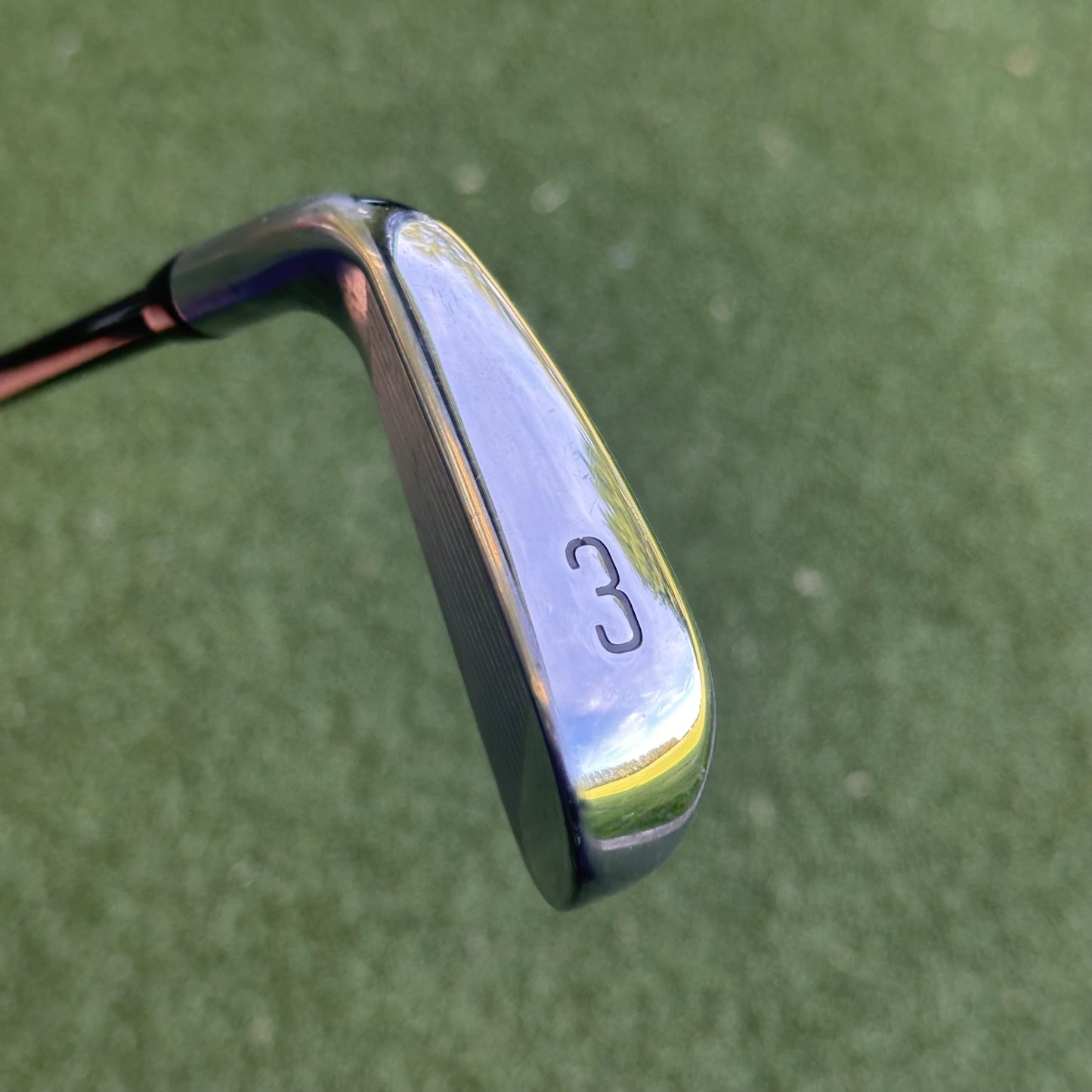 Titleist T200-U #3 Utility Iron / 20 Degree / Stiff Flex