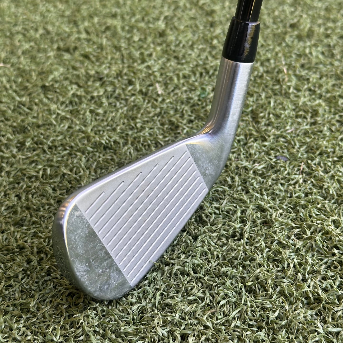 Titleist T200-U #3 Utility Iron / 20 Degree / Stiff Flex
