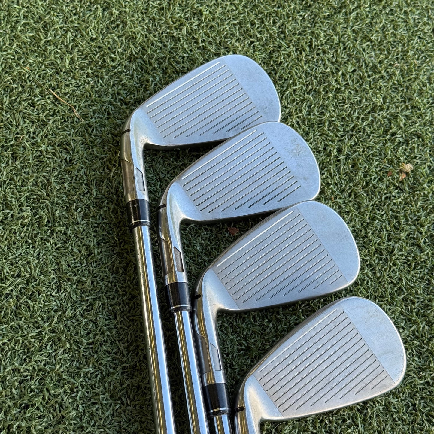 TaylorMade Stealth Iron Set / 4-PW+AW / Regular Flex