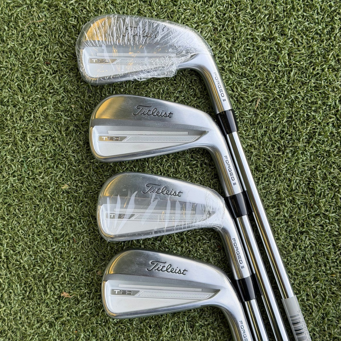 Titleist T150 2023 Iron Set / 4-PW / Stiff Flex