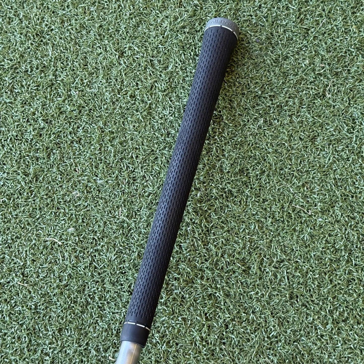 Titleist 915D3 Golf Driver / 9.5 Degree / Stiff Flex