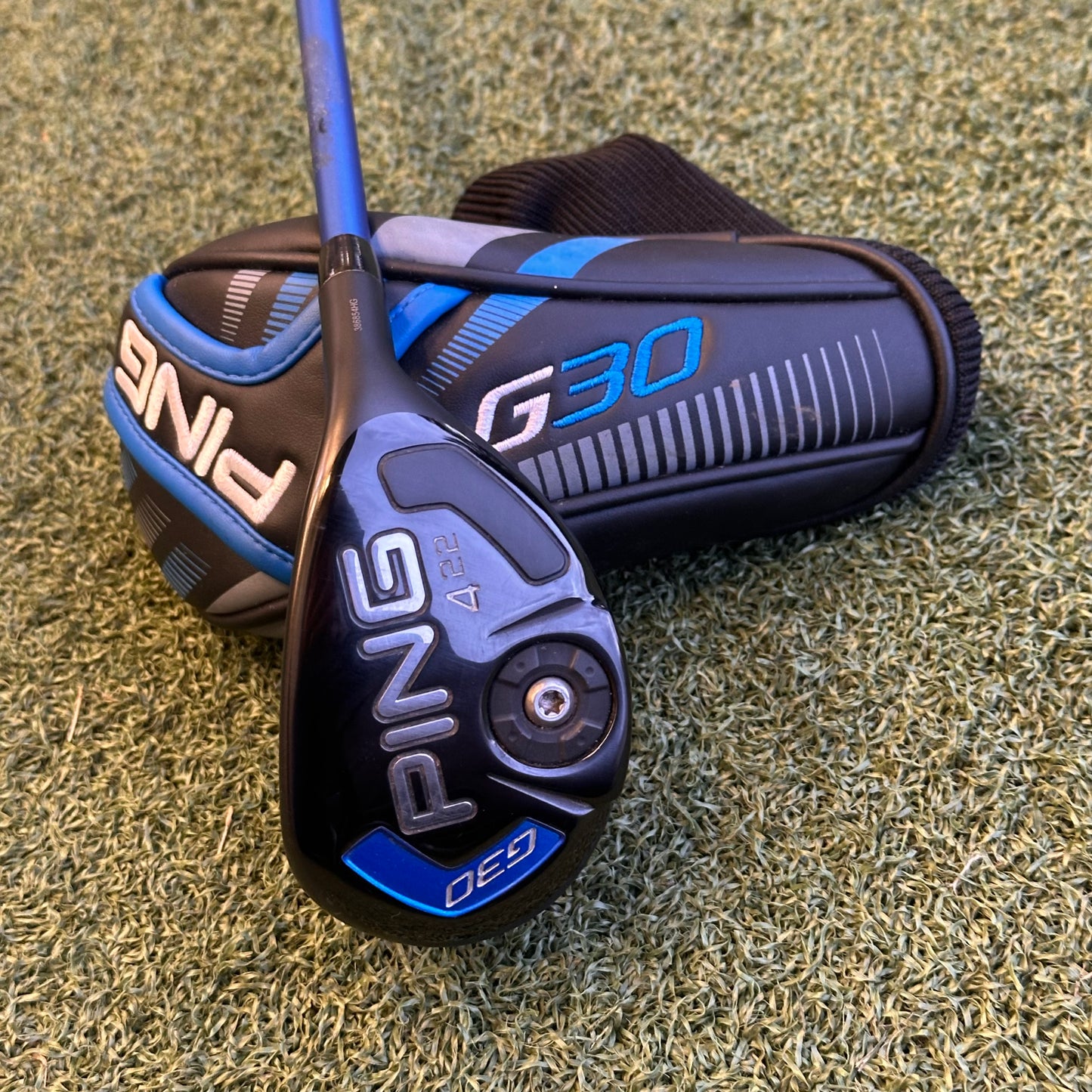 PING G30 #4 Hybrid / 22 Degree / Regular Flex