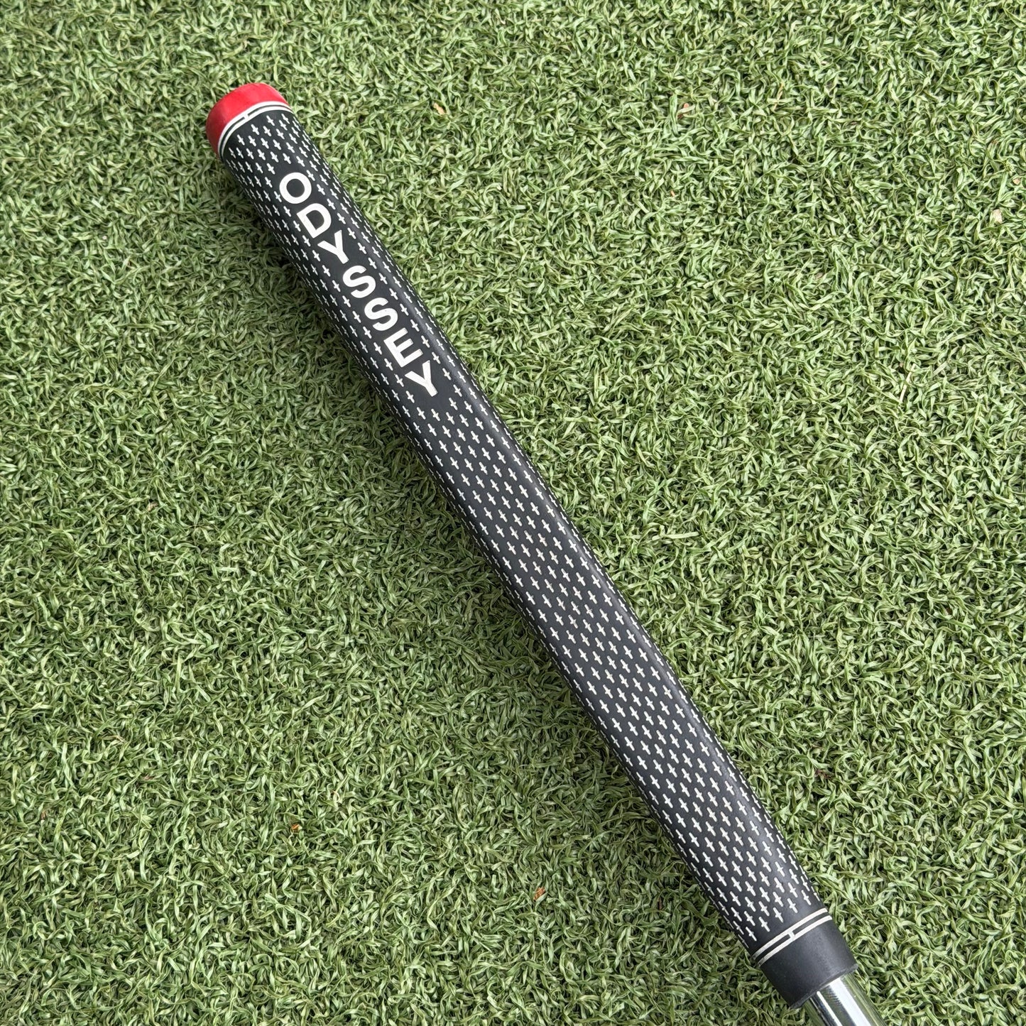 Odyssey White Hot Pro V-Line Putter / 34 Inch