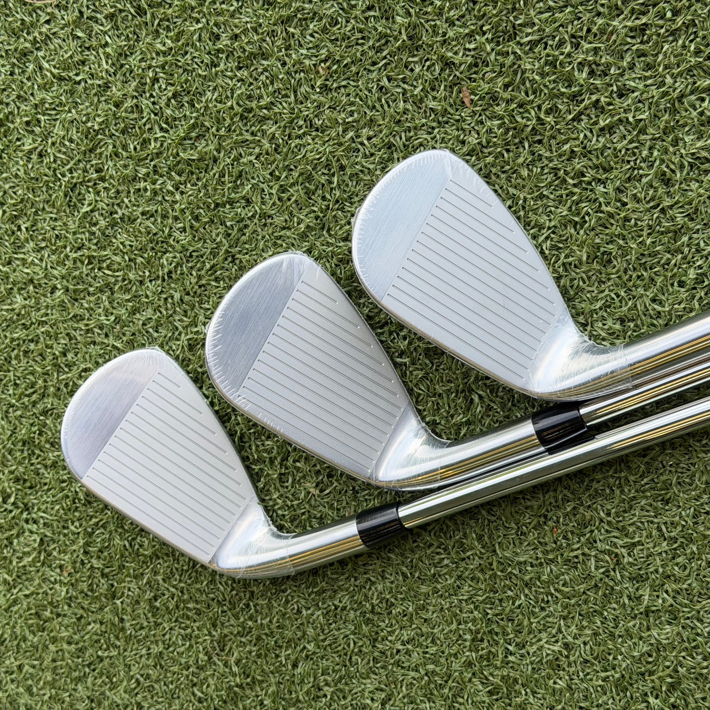Titleist T350 2023 Iron Set / 5-PW+48 / Regular Flex
