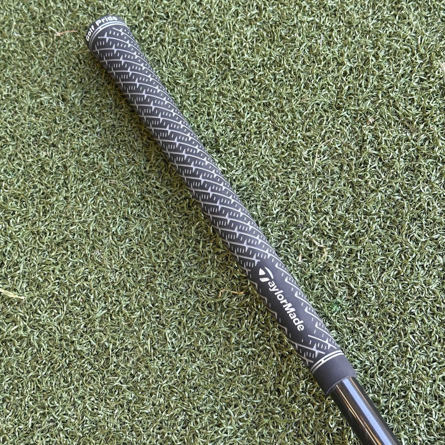 TaylorMade Qi10 LS Golf Driver / 9 Degree / Regular Flex