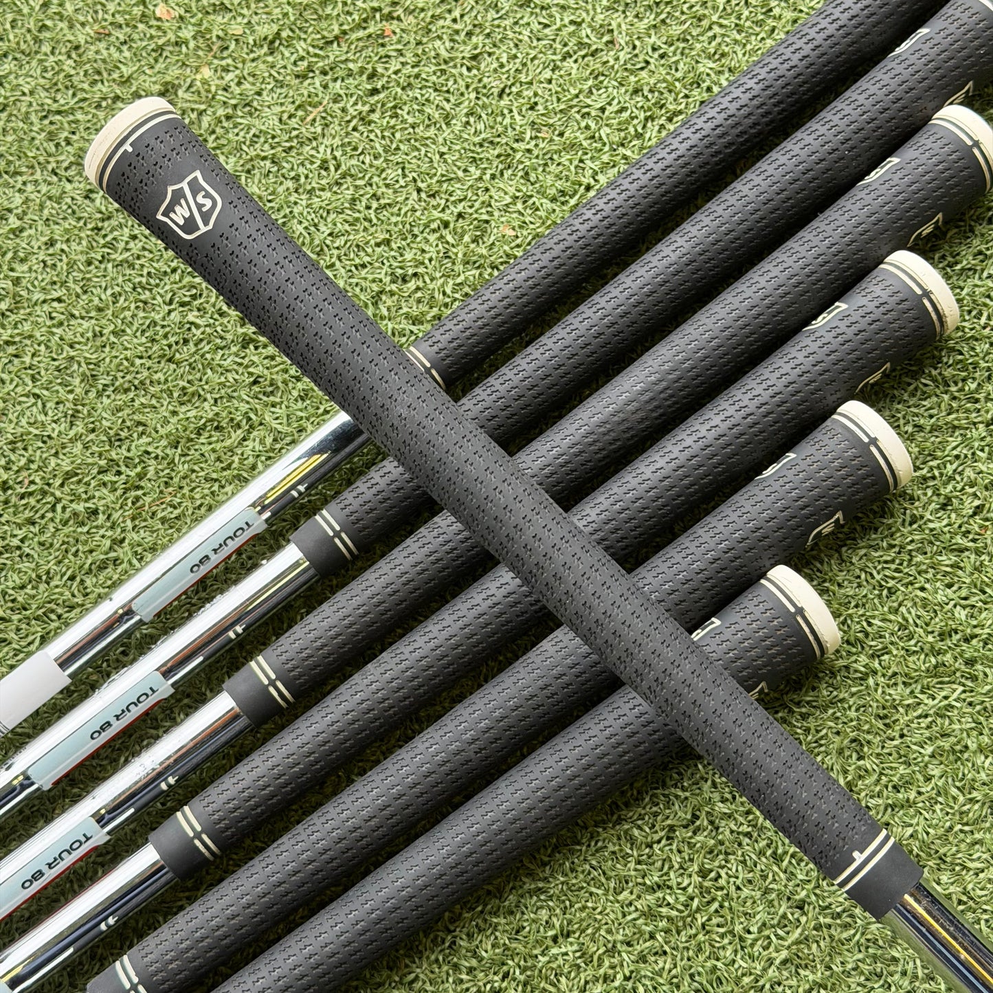 Wilson D7 Iron Set / 5-SW / Regular Flex