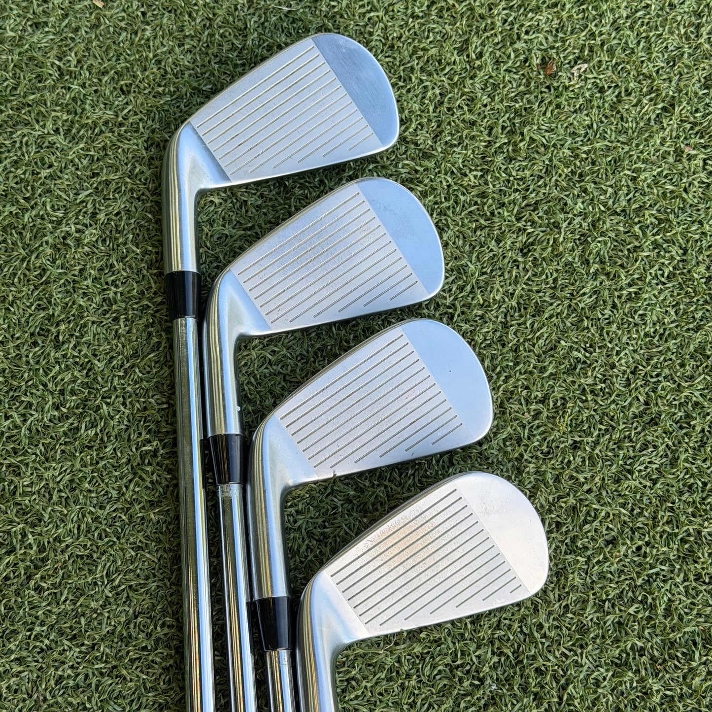 Titleist T100.S 2021 Iron Set / 4-PW / Stiff Flex