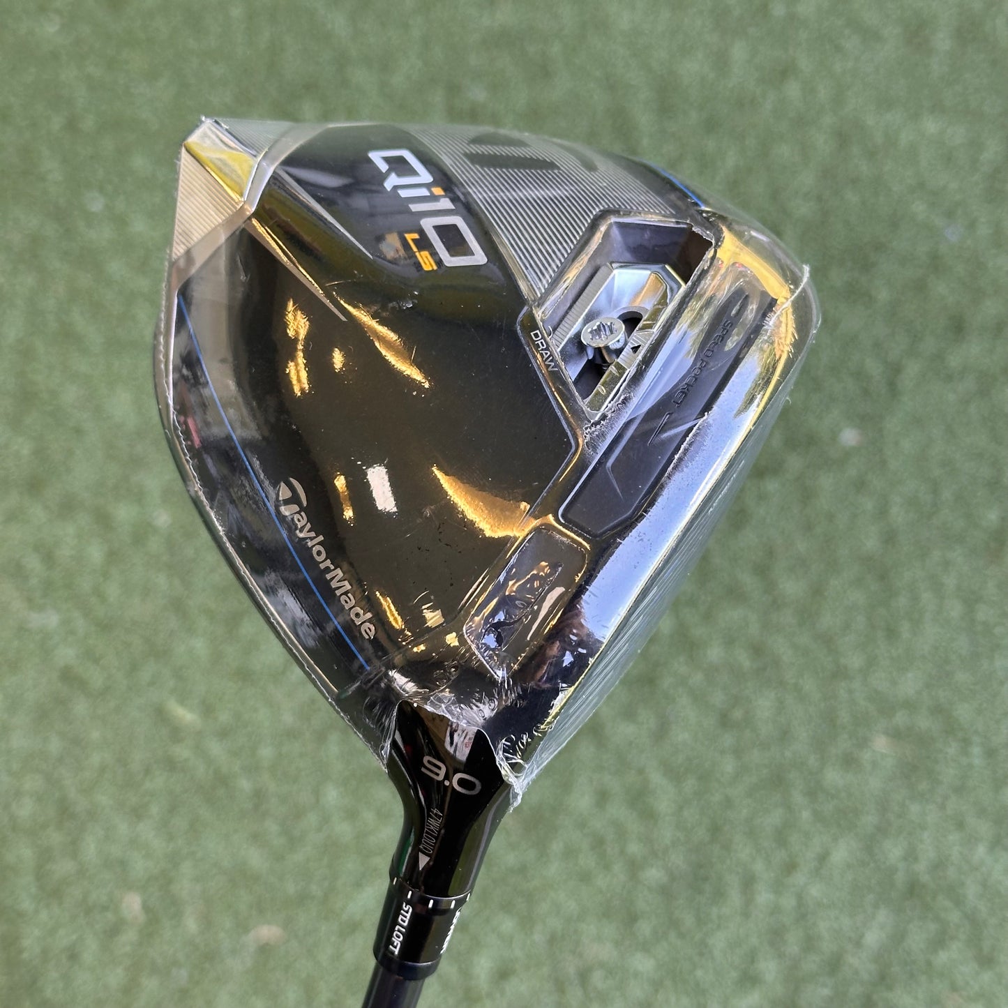 TaylorMade Qi10 LS Golf Driver / 9 Degree / Regular Flex