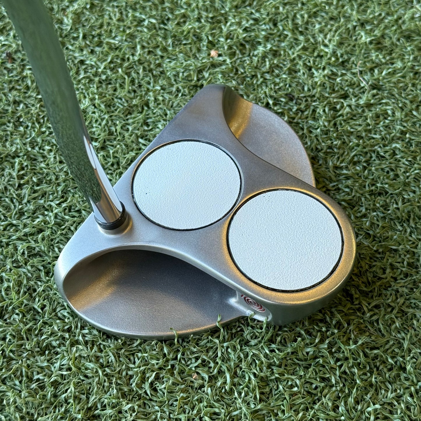 Odyssey Long White Hot 2-Ball / 46 Inch