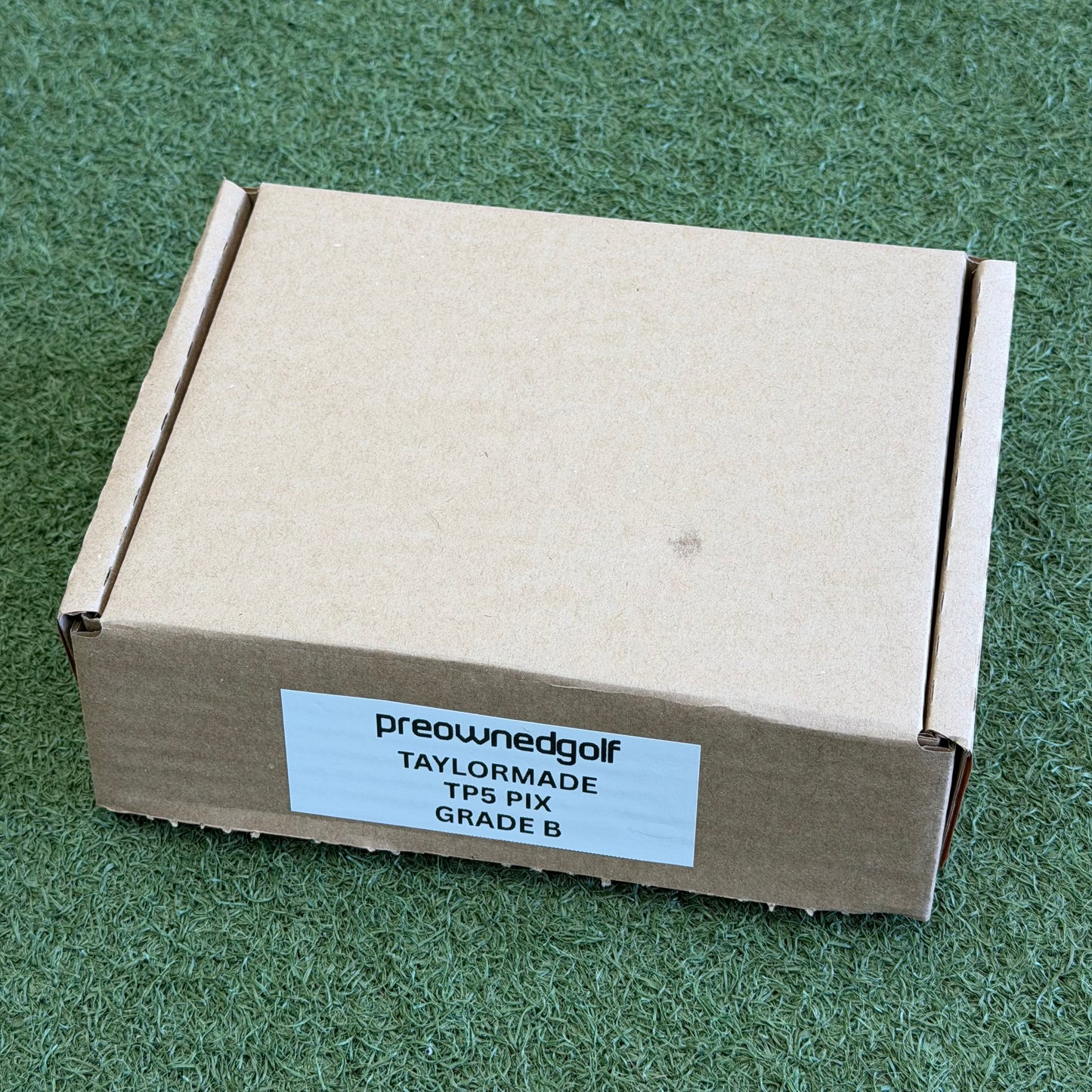 TaylorMade TP5 Pix Lake Ball Dozen (12 Balls)