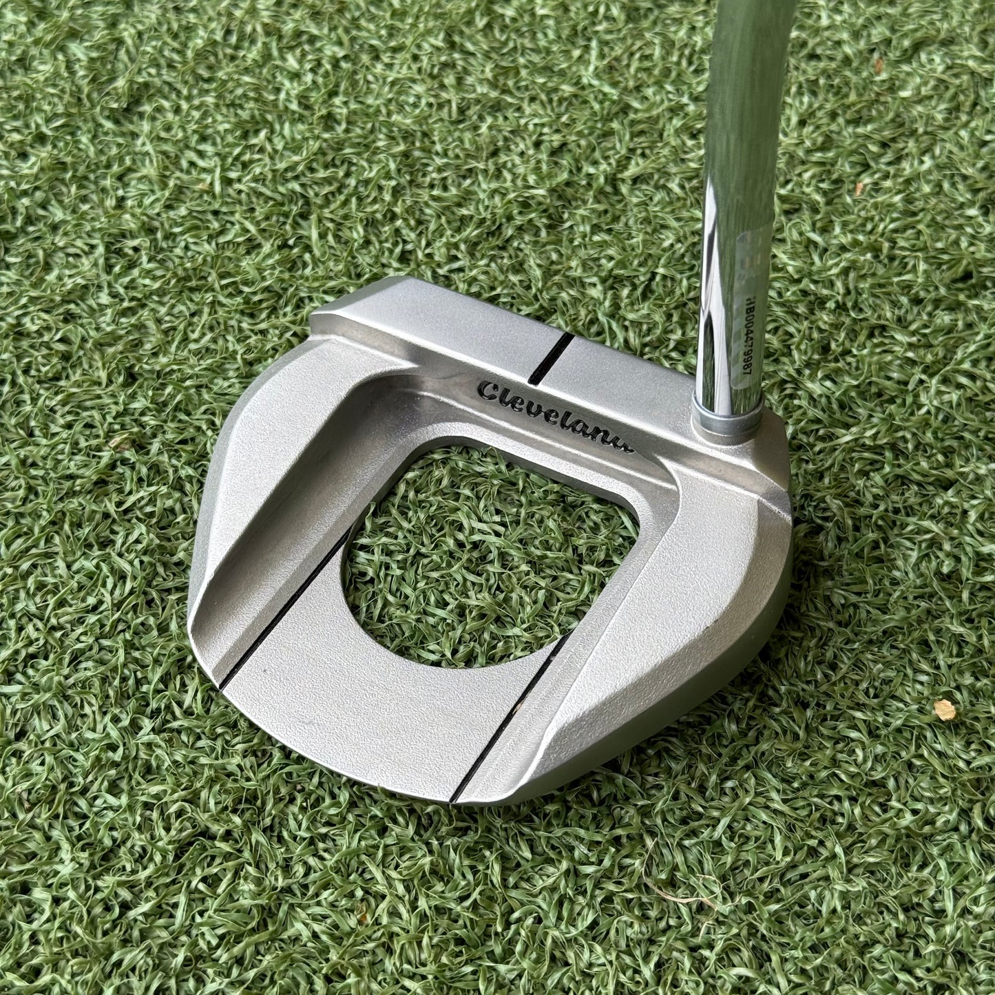 Cleveland Golf HB Soft 2 Retreve Single Bend Putter / 34 Inch / Left Handed