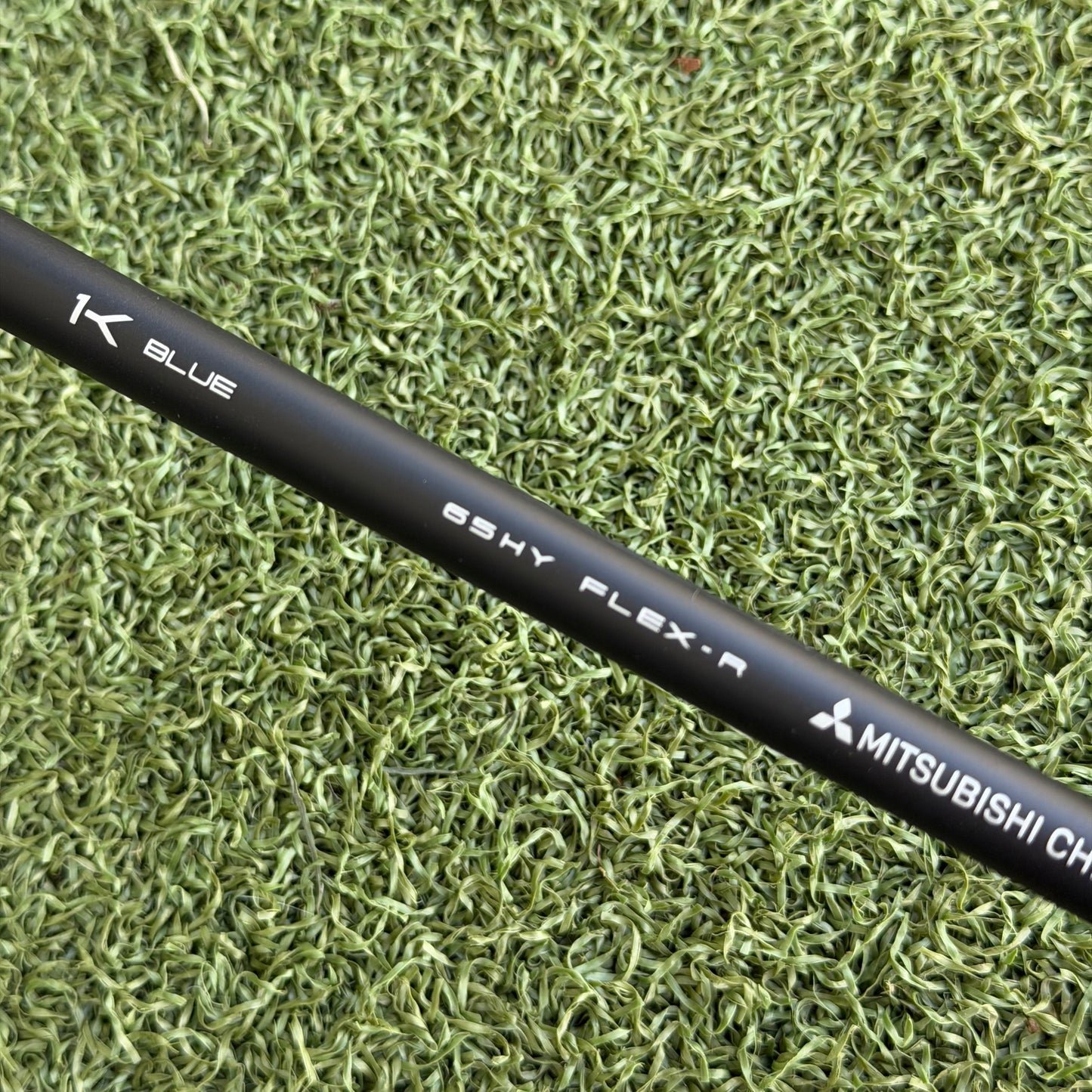 Titleist GT2 #3 Hybrid / 18 Degree / Regular Flex