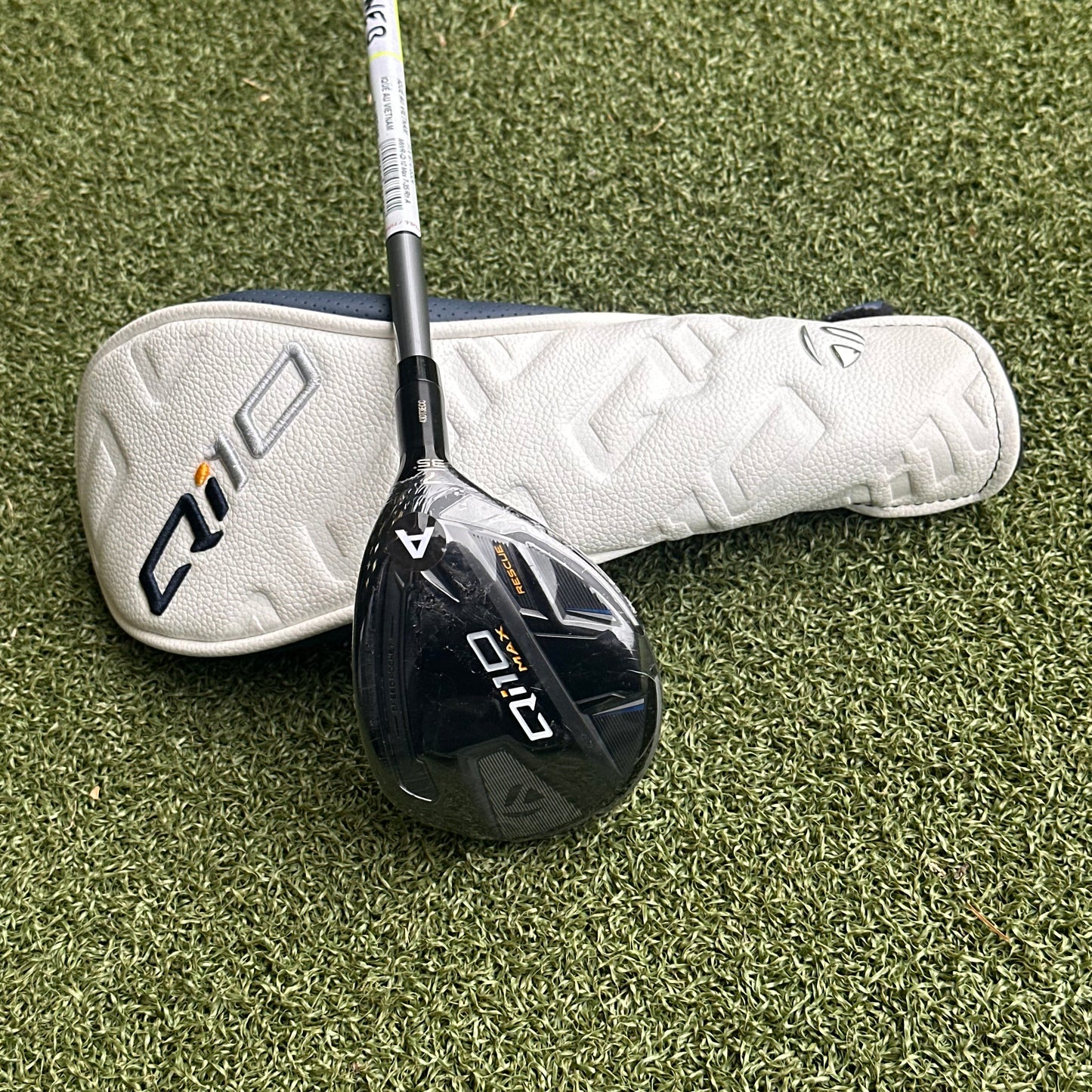 TaylorMade Qi10 Max #7 Hybrid / 35 Degree / Senior Flex