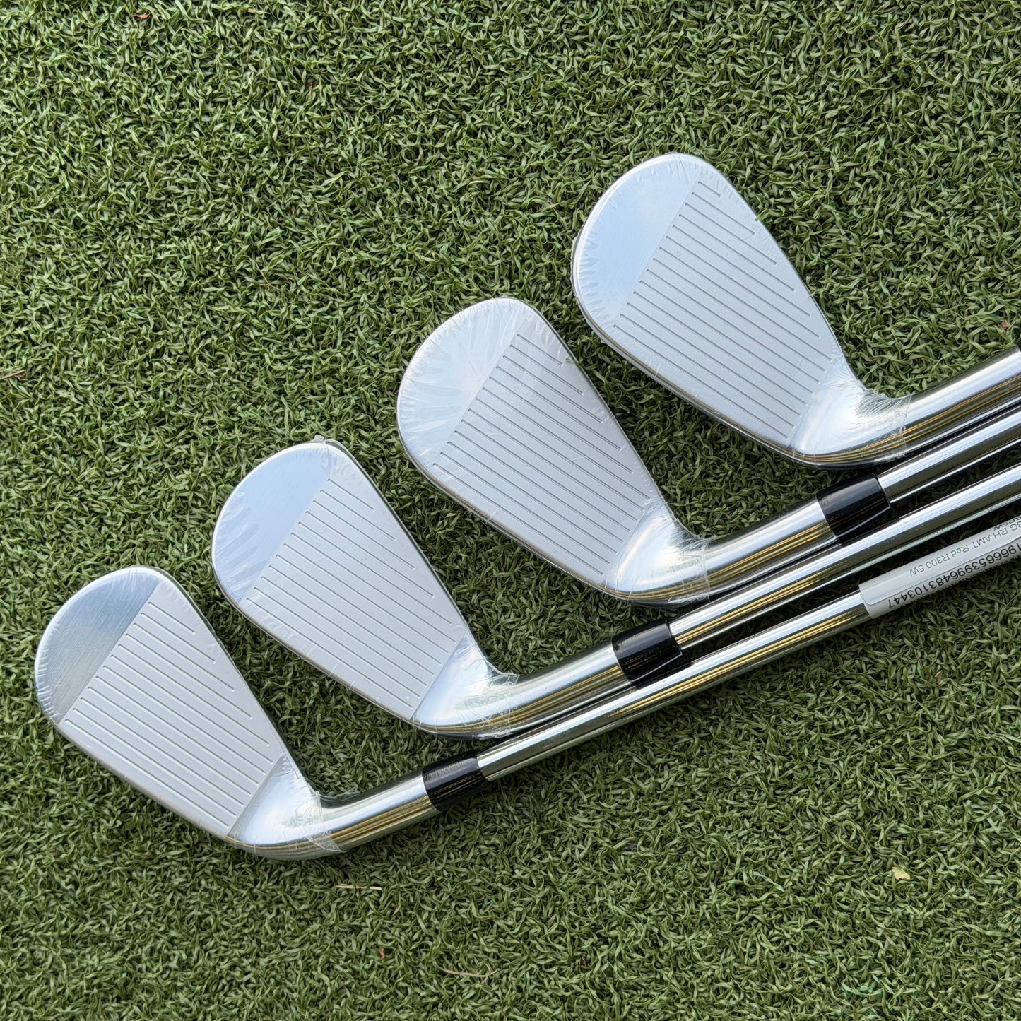 Titleist T350 2023 Iron Set / 5-PW+48 / Regular Flex