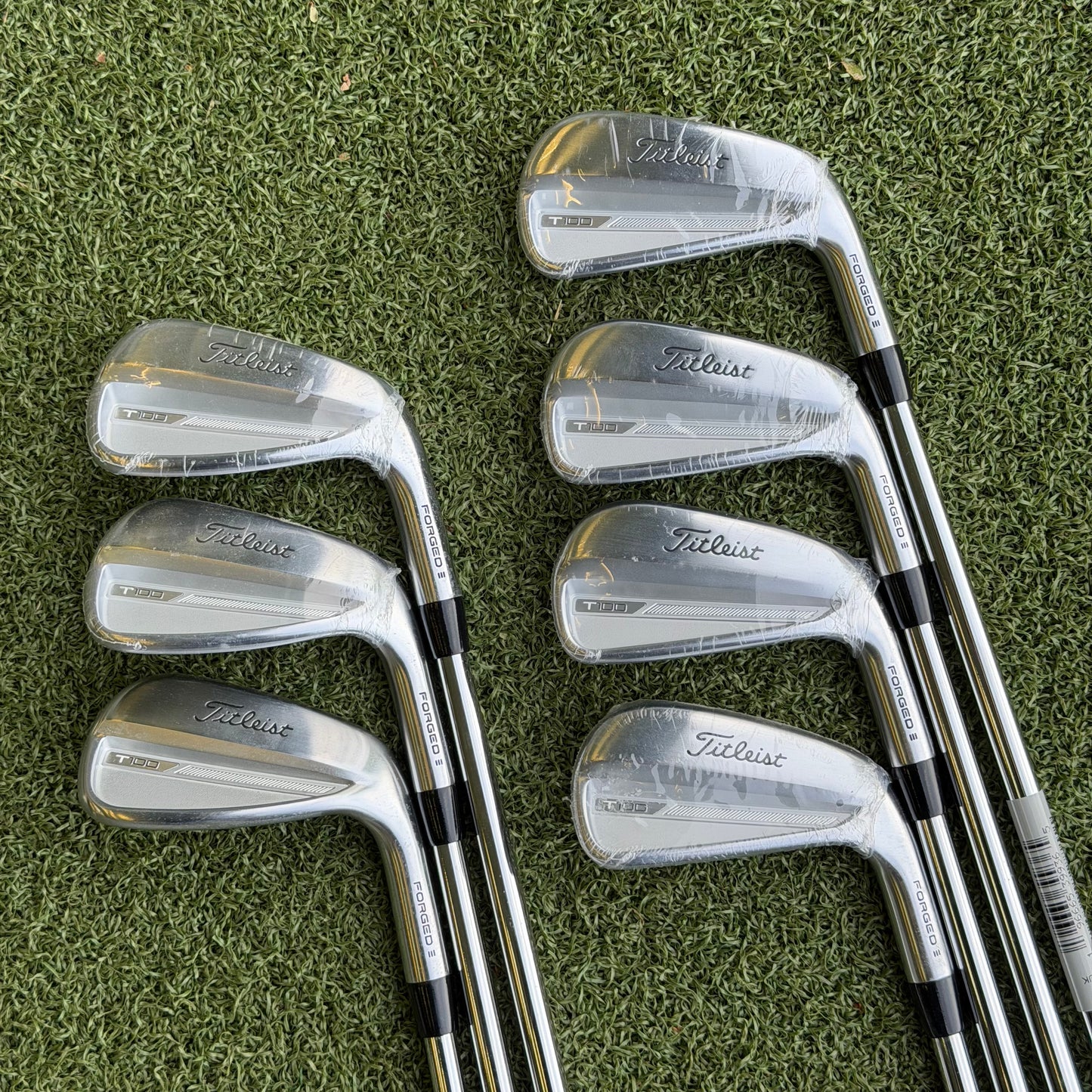 Titleist T100 2023 Iron Set / 4-PW / Stiff Flex