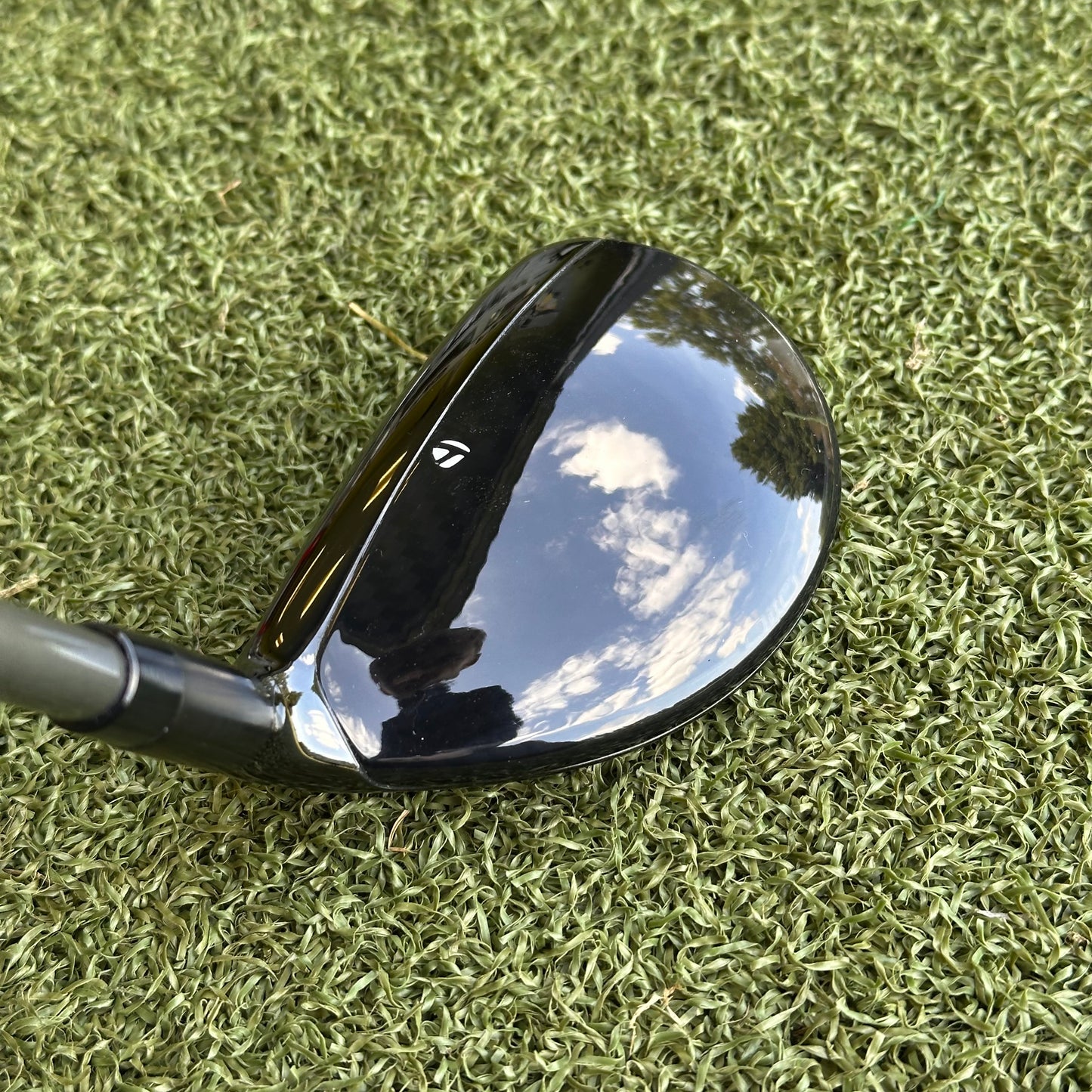 TaylorMade Qi10 Max #4 Hybrid / 23 Degree / Senior Flex