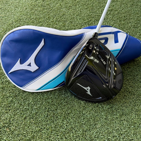 Mizuno ST-X 220 Golf Driver / 10.5 Degree / Senior Flex