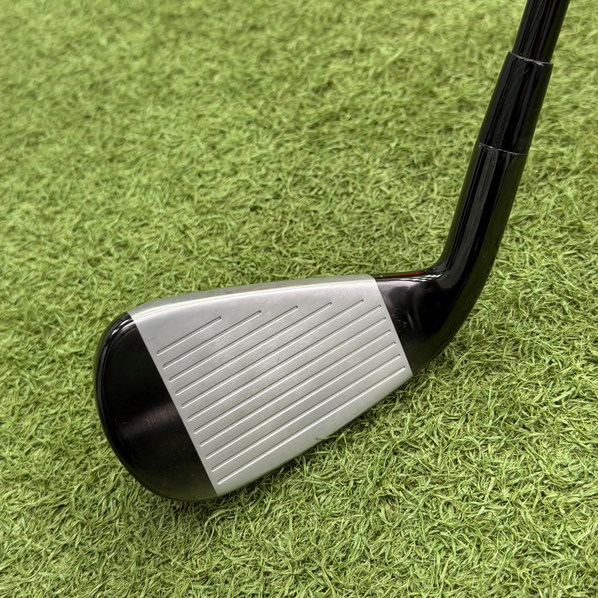 Mizuno Pro Fli-Hi #2 Utility Iron / 16.5 Degree / Stiff Flex - Pre Owned Golf 