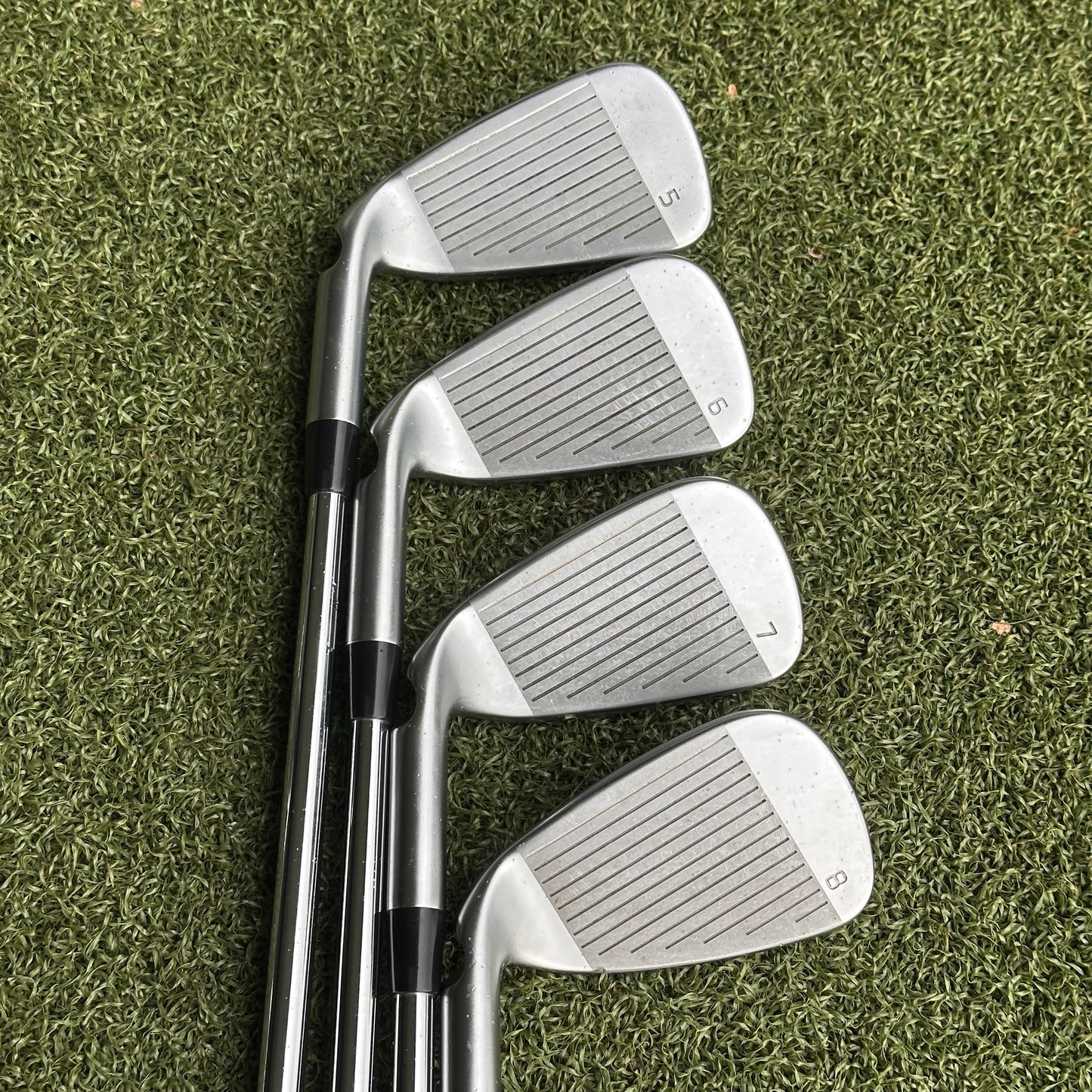 PING G425 Iron Set / 5-PW + SW / Regular Flex