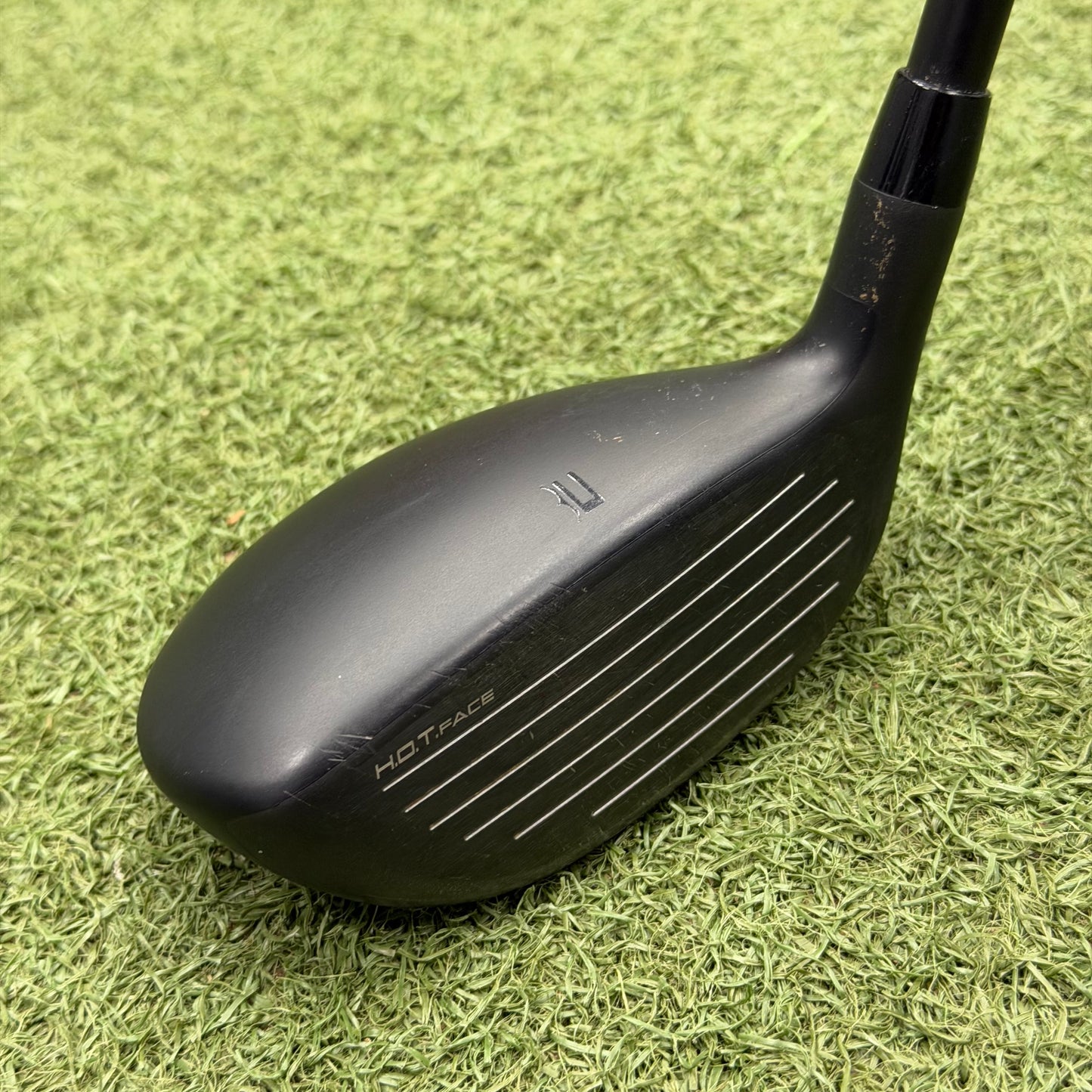 Cobra Darkspeed #3 Hybrid / 19 Degree / Regular Flex - Pre Owned Golf 