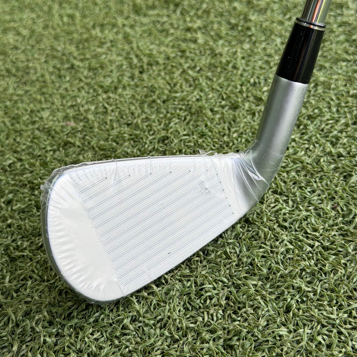Srixon ZXi4 #5 Iron / 23 Degree / Regular Flex KBS Tour Lite Shaft