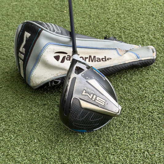 TaylorMade SIM Max Golf Driver / 10.5 Degree / Stiff Flex
