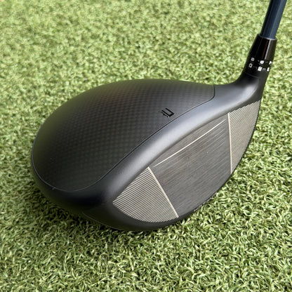 Cobra DS-Adapt Max K Golf Driver / 10.5 Degree / Regular Flex