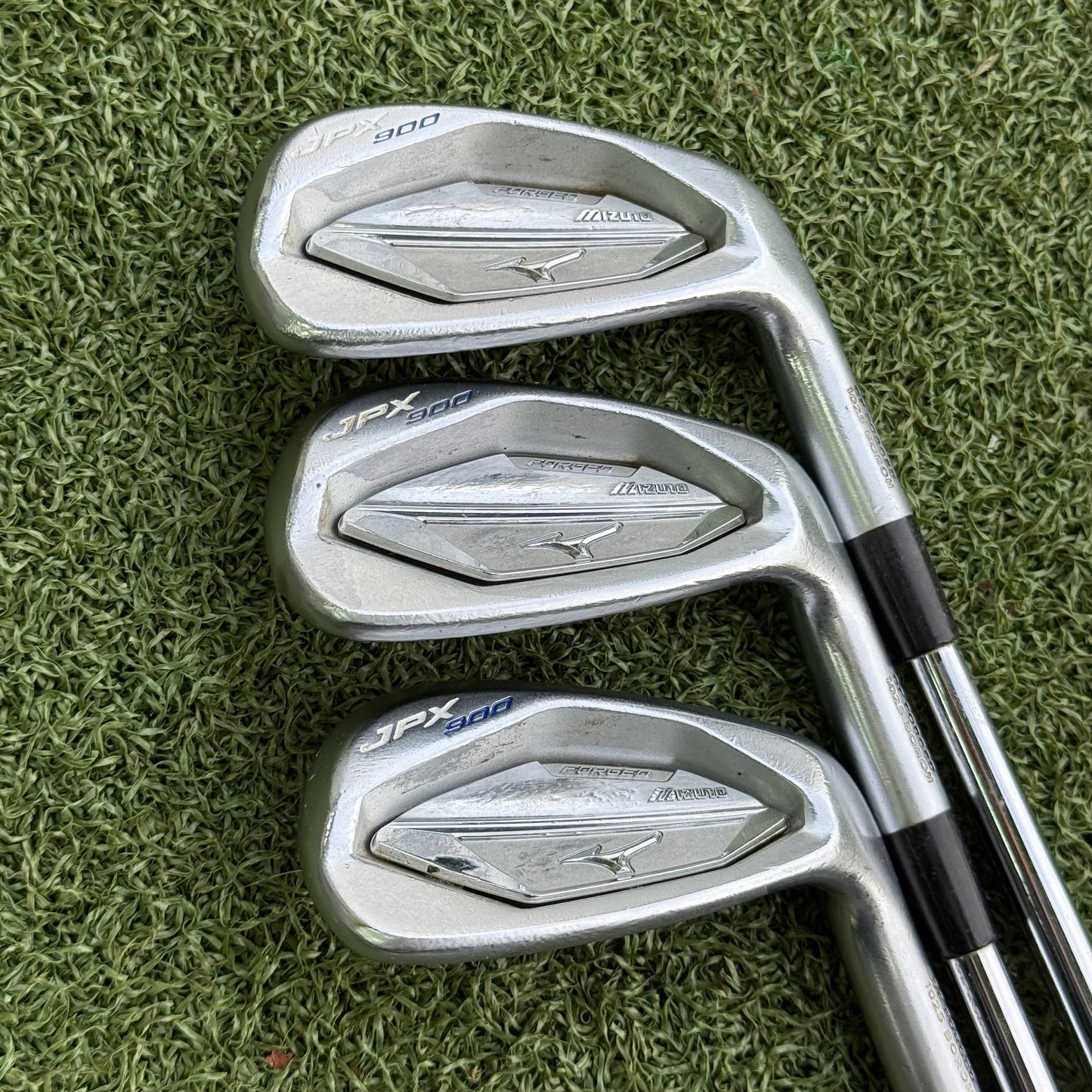 Mizuno JPX 900 Forged Iron Set / 4-PW / Regular Flex