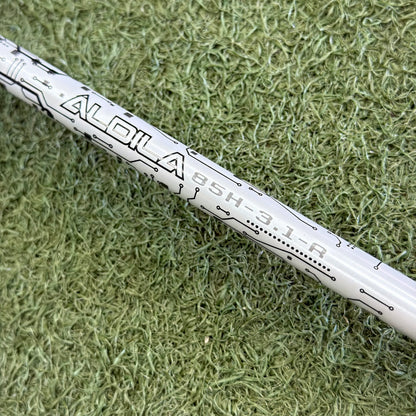 Titleist 915H #3 Hybrid / 21 Degree / Regular Flex - Pre Owned Golf 