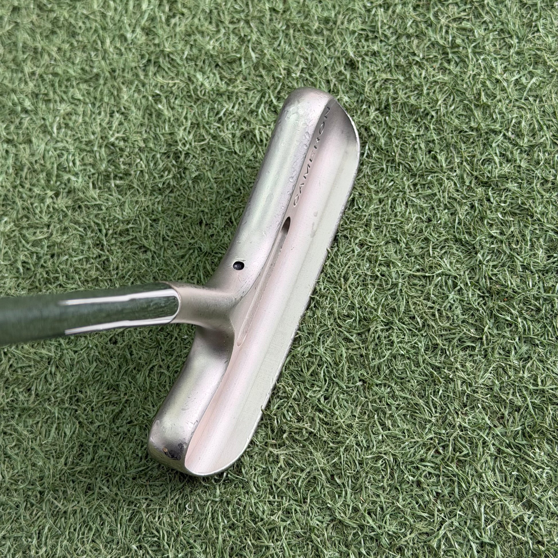 Scotty Cameron Bulls Eye Flange Golf Putter / 34 Inch - Pre Owned Golf 