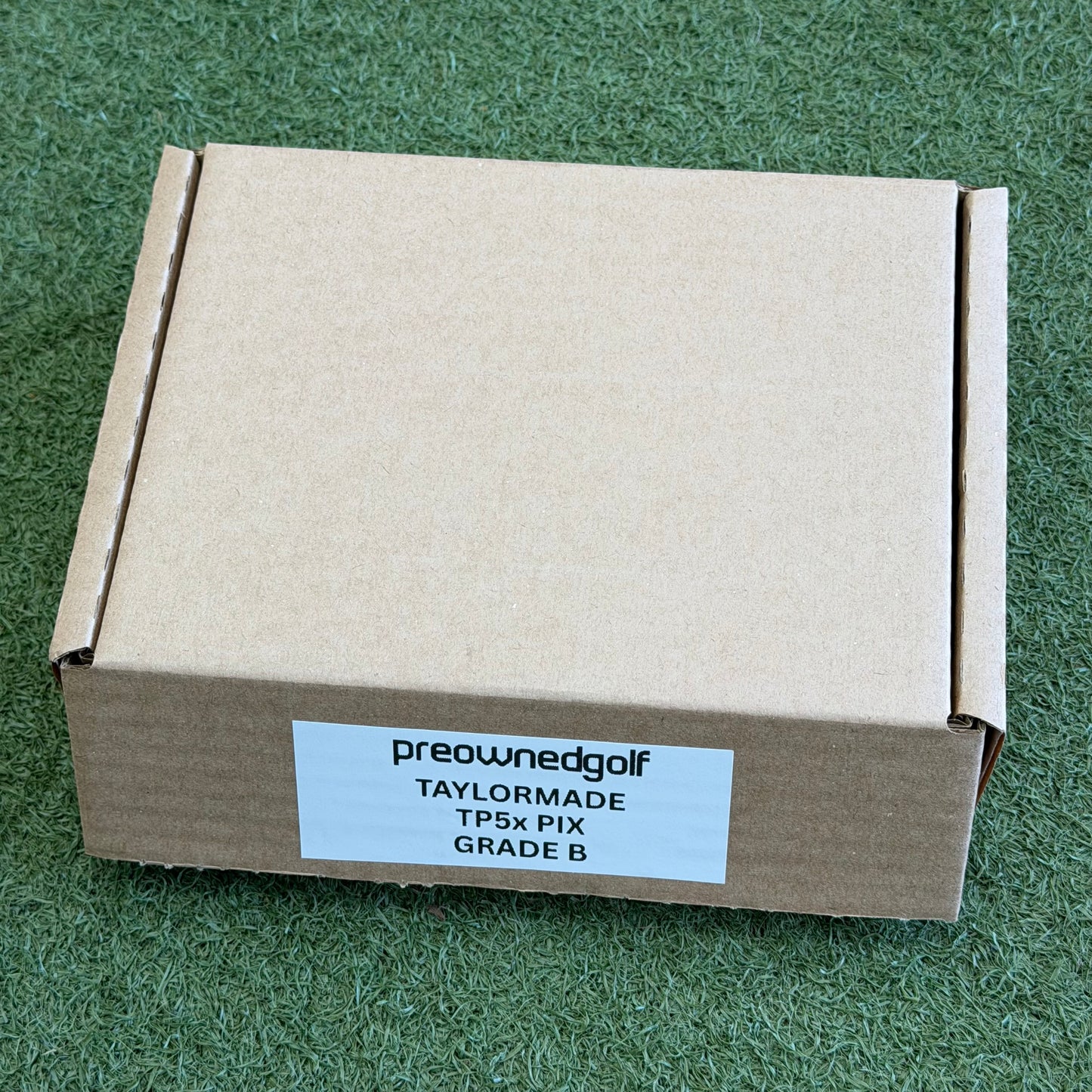 TaylorMade TP5x Pix Lake Ball Dozen (12 Balls)