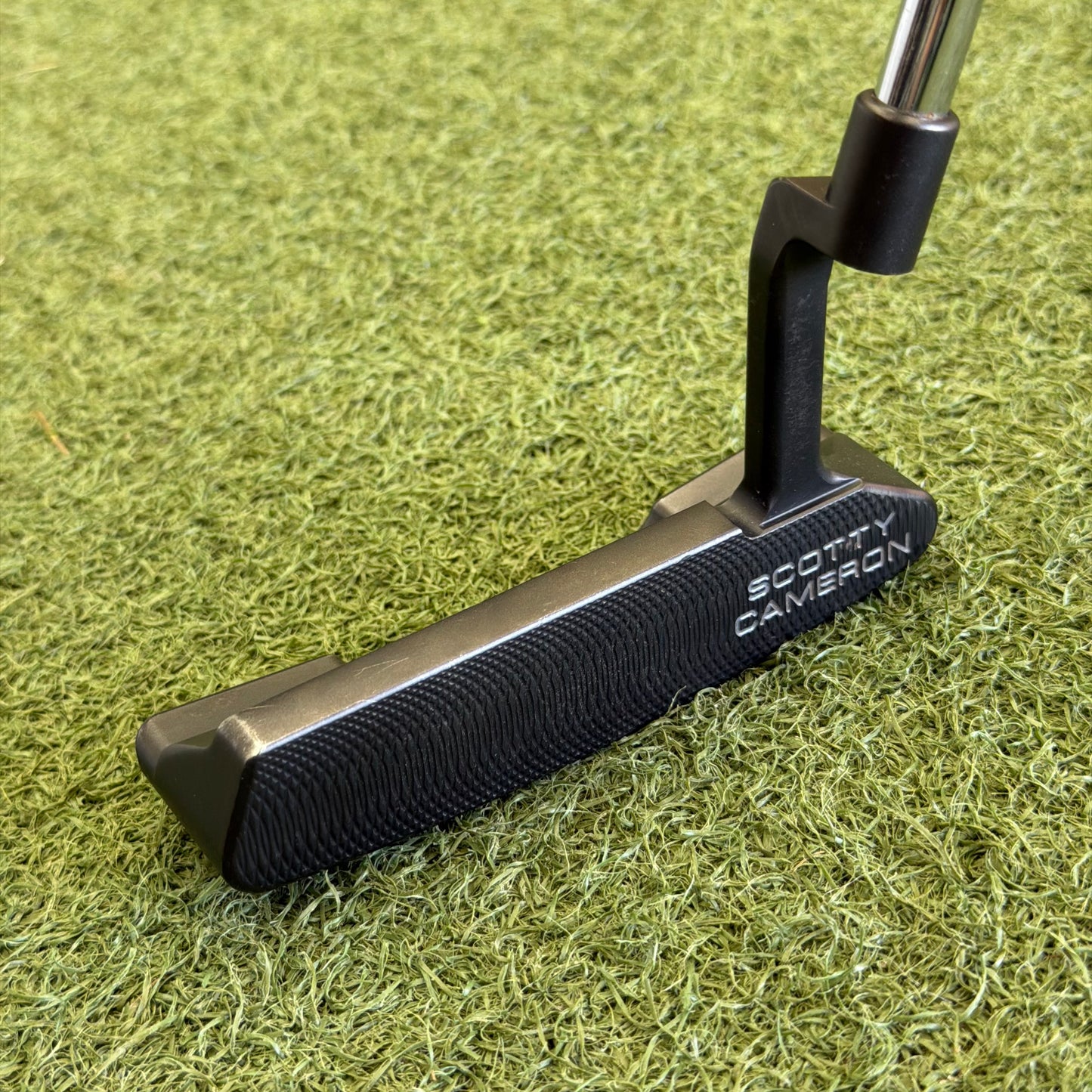 Scotty Cameron Select Newport 2 Putter / 34 Inch