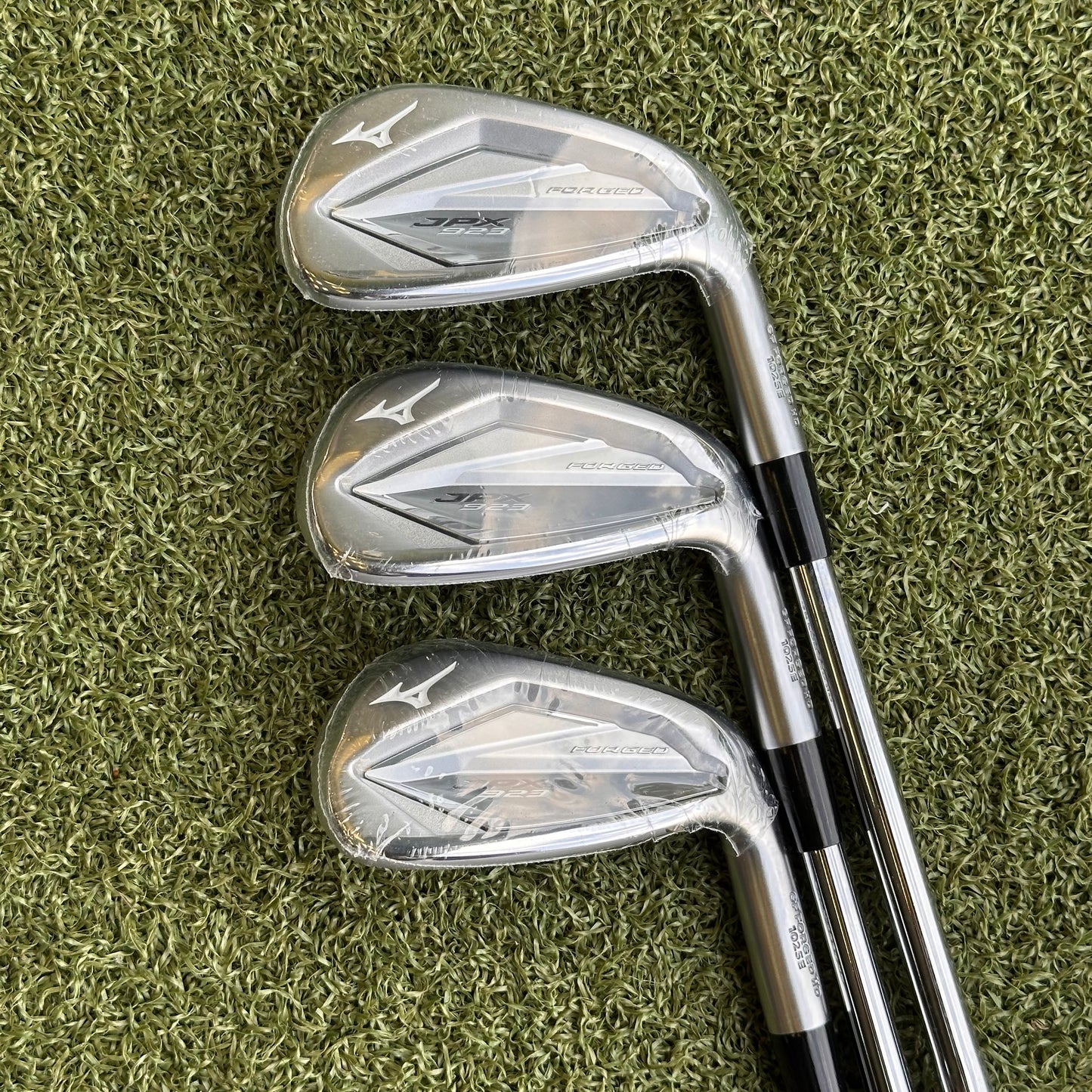 Mizuno JPX 923 Forged Iron Set / 5-PW / Stiff Flex
