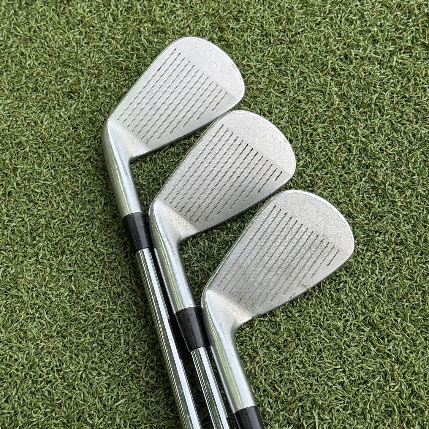 Mizuno JPX 900 Forged Iron Set / 4-PW / Regular Flex