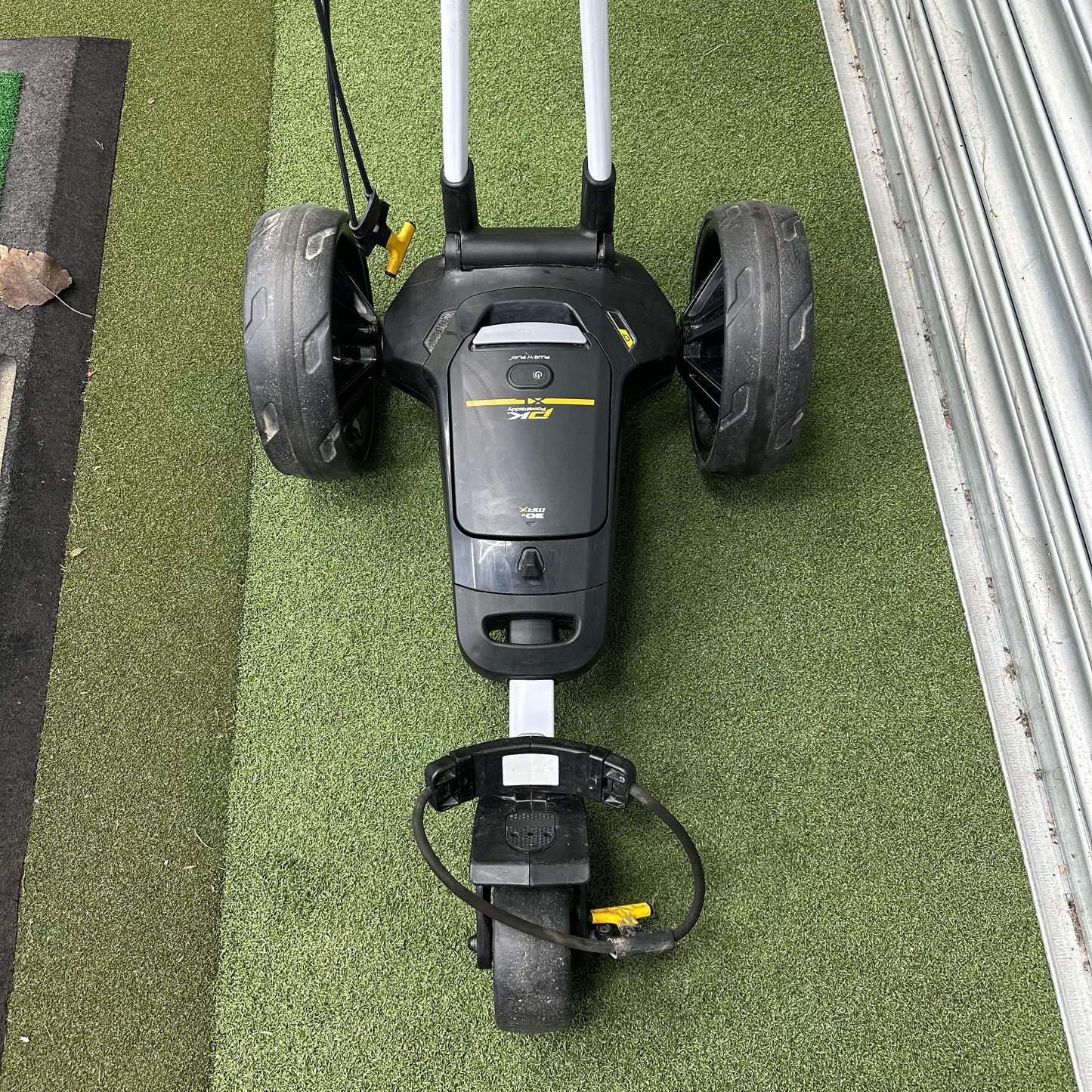 Powakaddy CT6 GPS Electric Golf Trolley / XL Lithium Battery