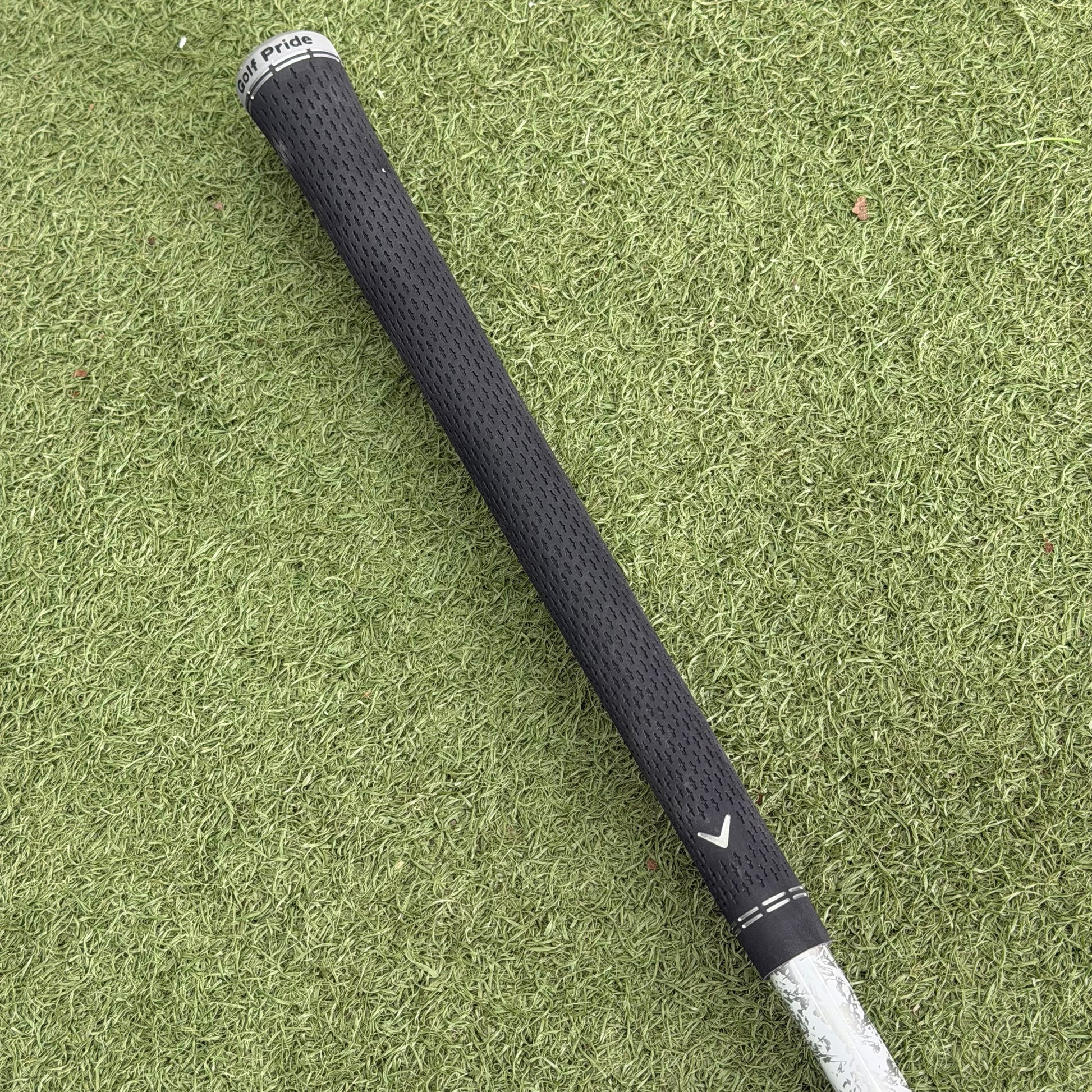 Callaway Elyte #4 Hybrid / 22 Degree / Regular Flex - Pre Owned Golf 