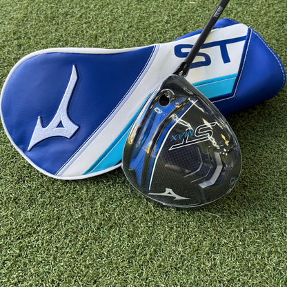 Mizuno ST-MAX 230 Golf Driver / 9.5 Degree / Extra-Stiff Flex - Pre Owned Golf 