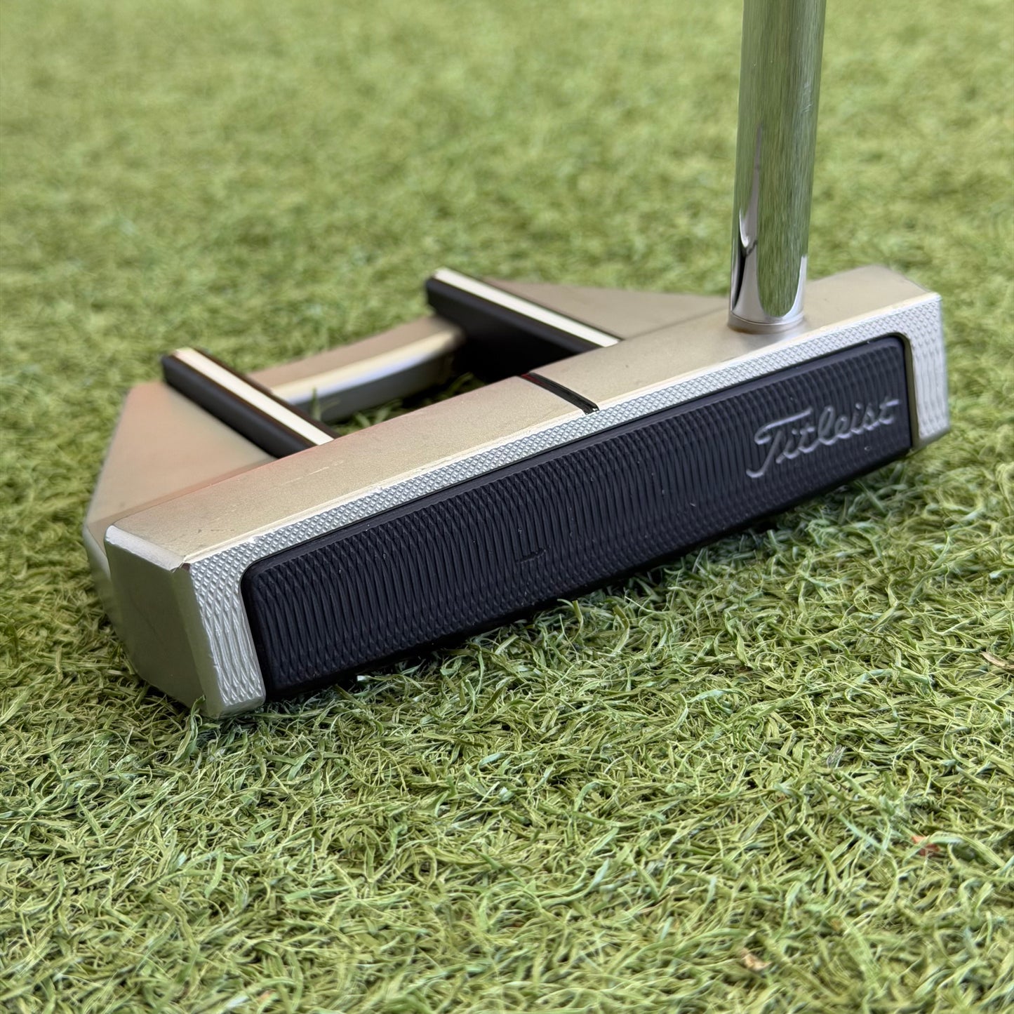 Scotty Cameron Futura 7M Putter / 34 Inch - Pre Owned Golf 